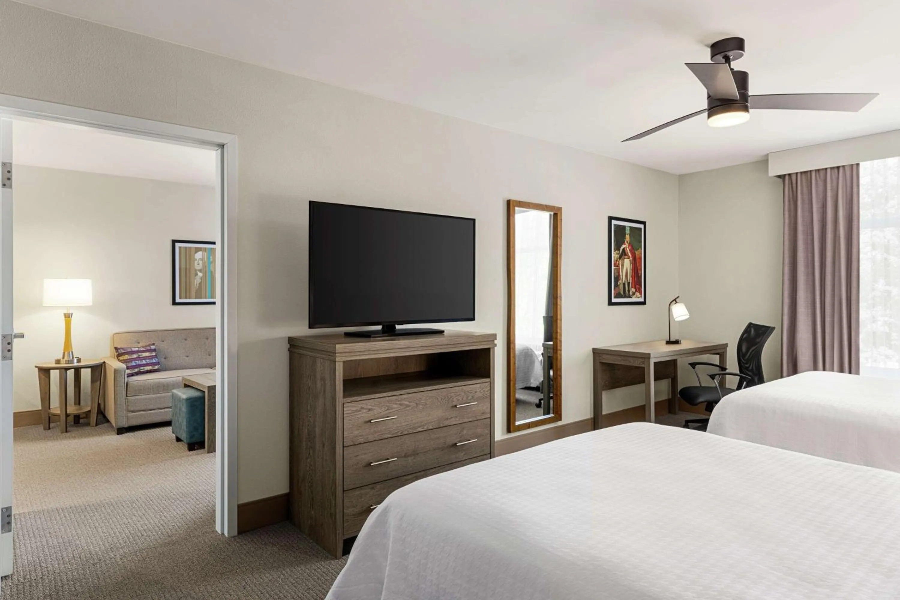 Bedroom, Bed in Homewood Suites By Hilton Carlisle