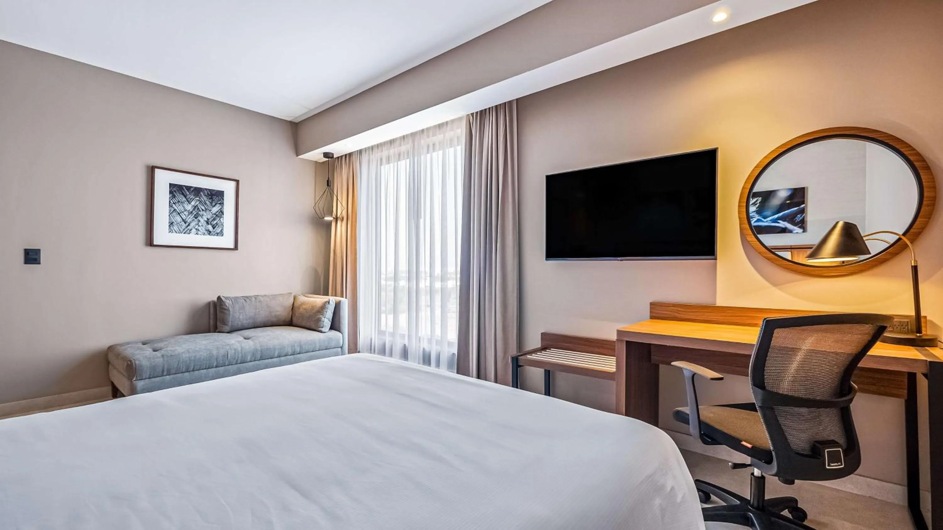 Bedroom, Bed in Hampton Inn By Hilton Nuevo Vallarta