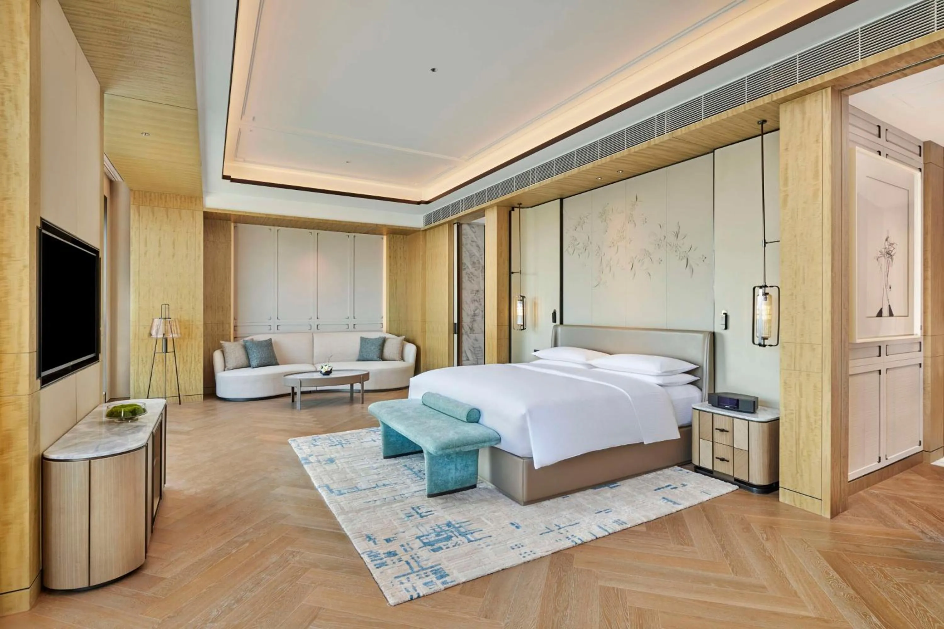 Living room, Bed in Hilton Suzhou Wuzhong