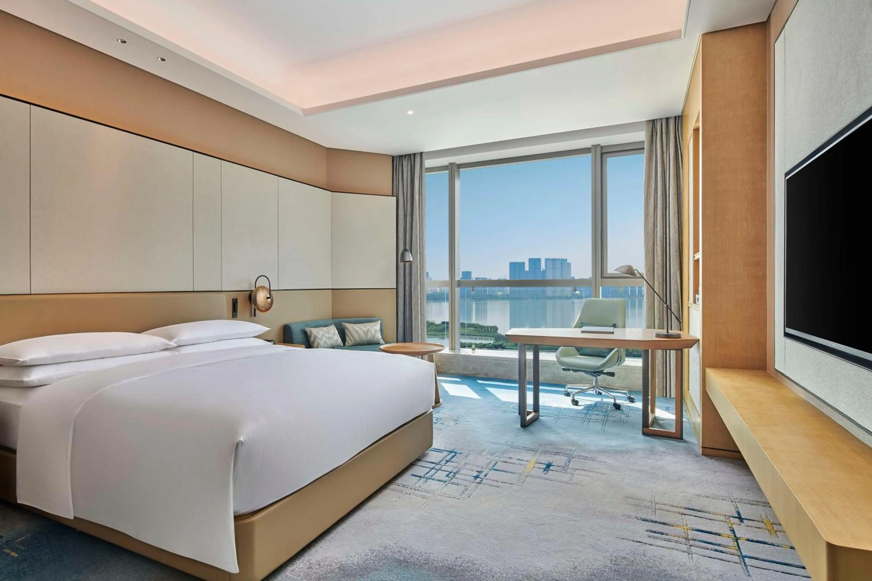 Bedroom, Bed in Hilton Suzhou Wuzhong