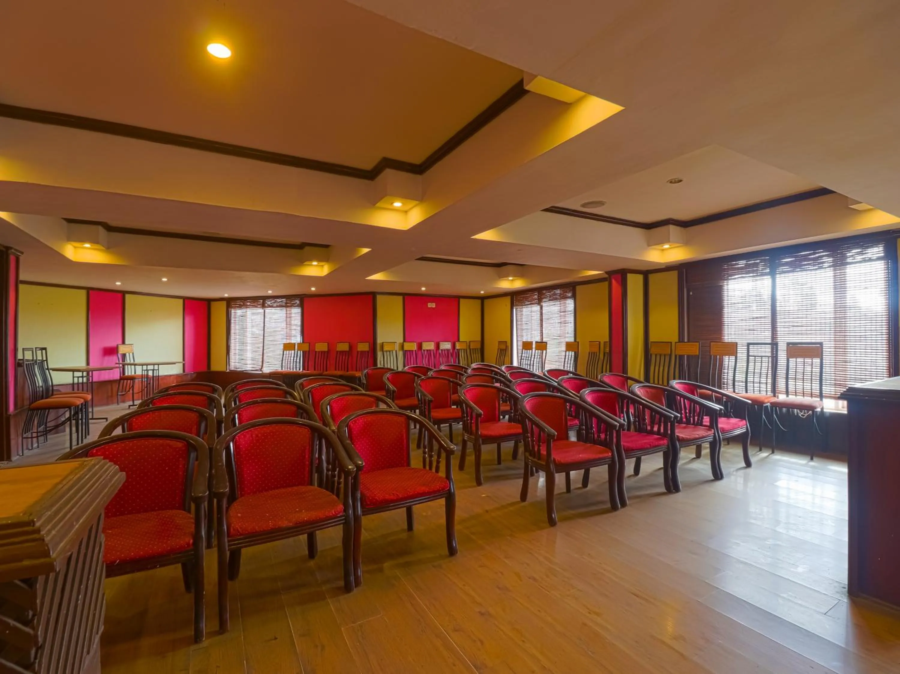 Banquet/Function facilities in The Byke Sunshine Grand