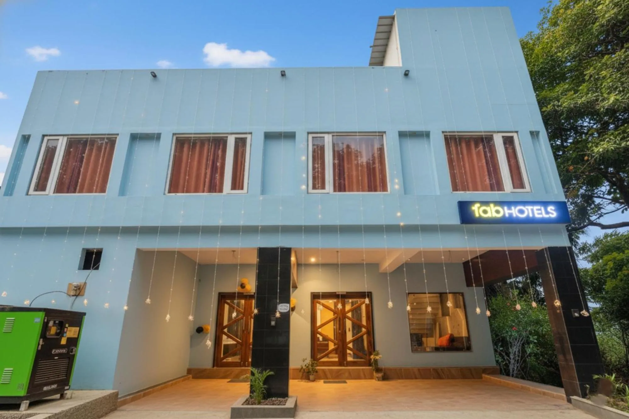 Facade/entrance in FabHotel Blueark