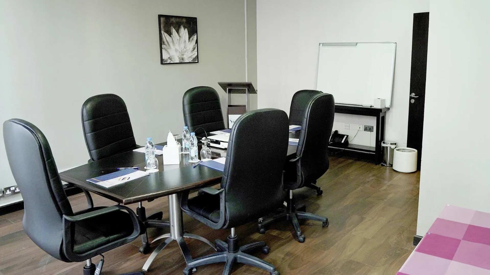 Signature Hotel Apartments and Spa