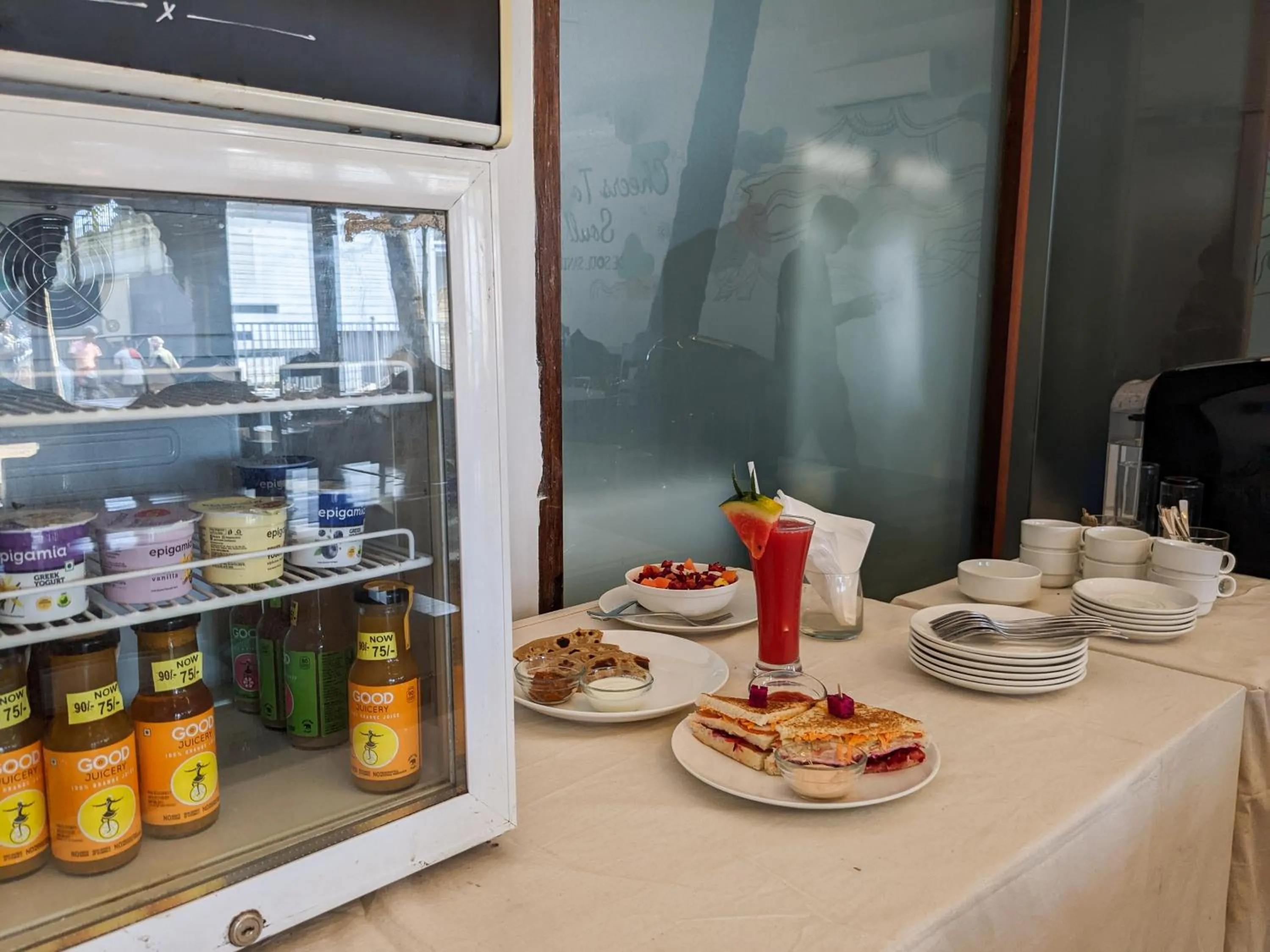 Restaurant/places to eat in De Soul Sante Beach Resort Morjim Goa