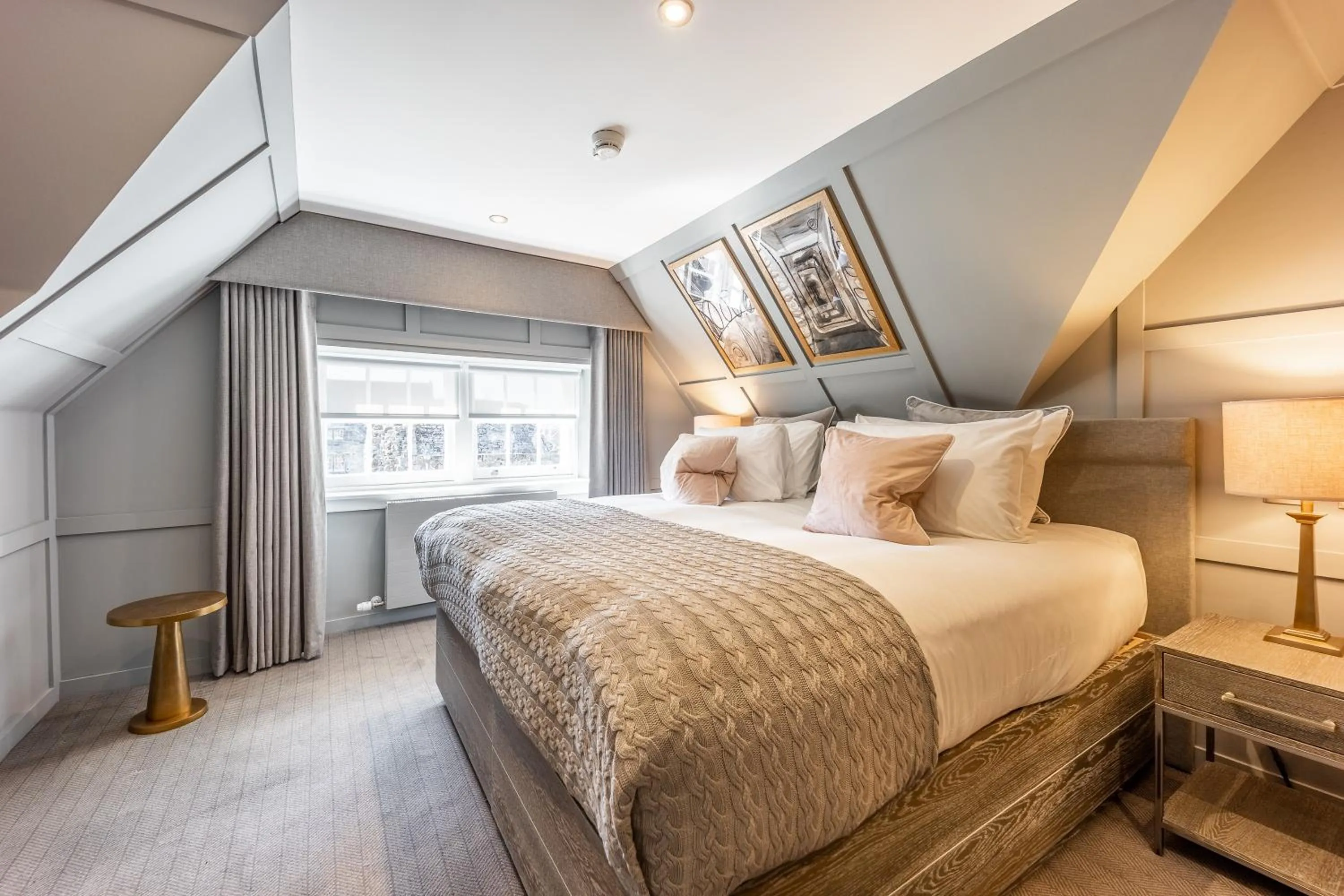 Bed in No1 Apartments St Andrews - South Street