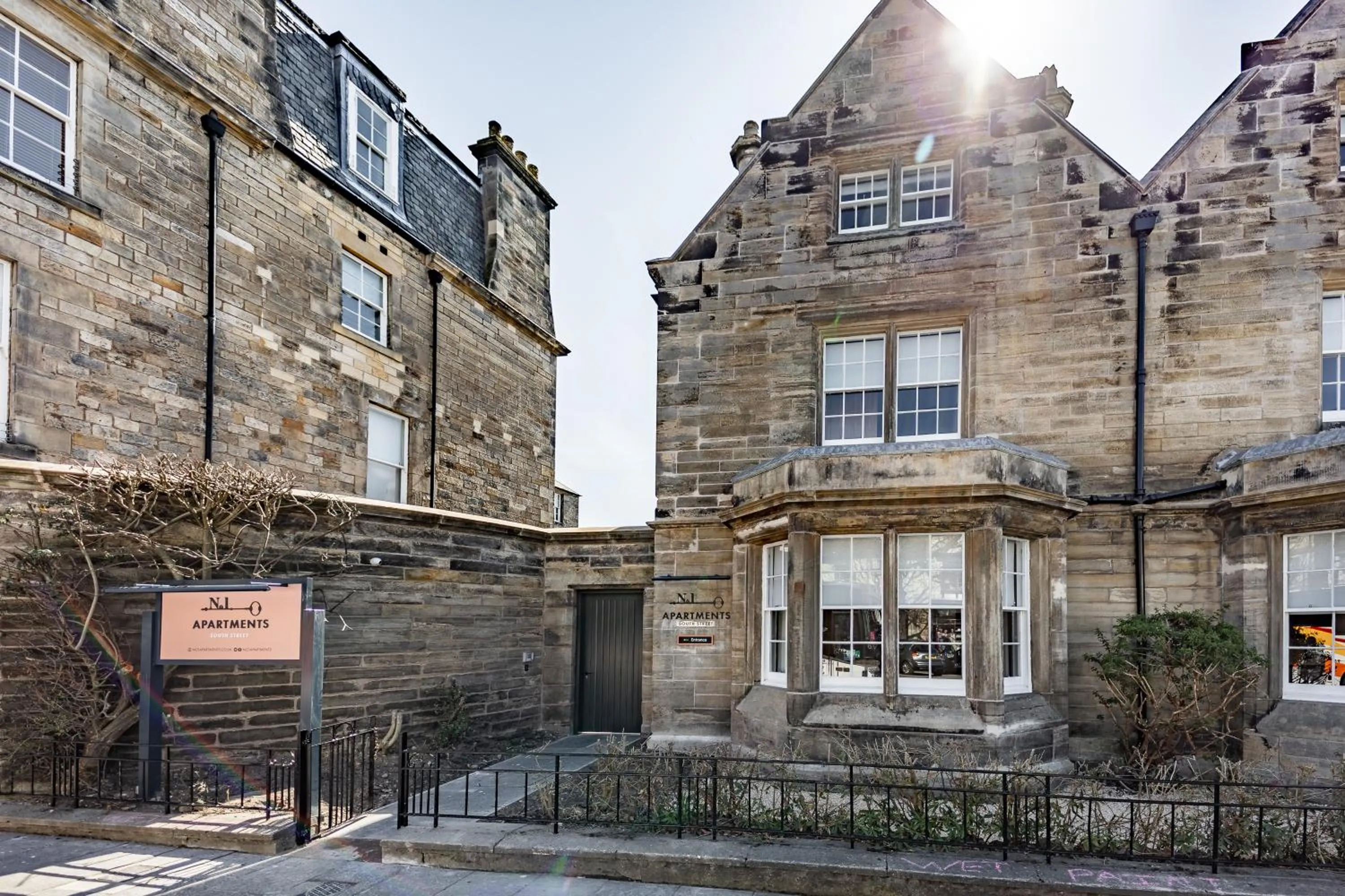 Property building in No1 Apartments St Andrews - South Street