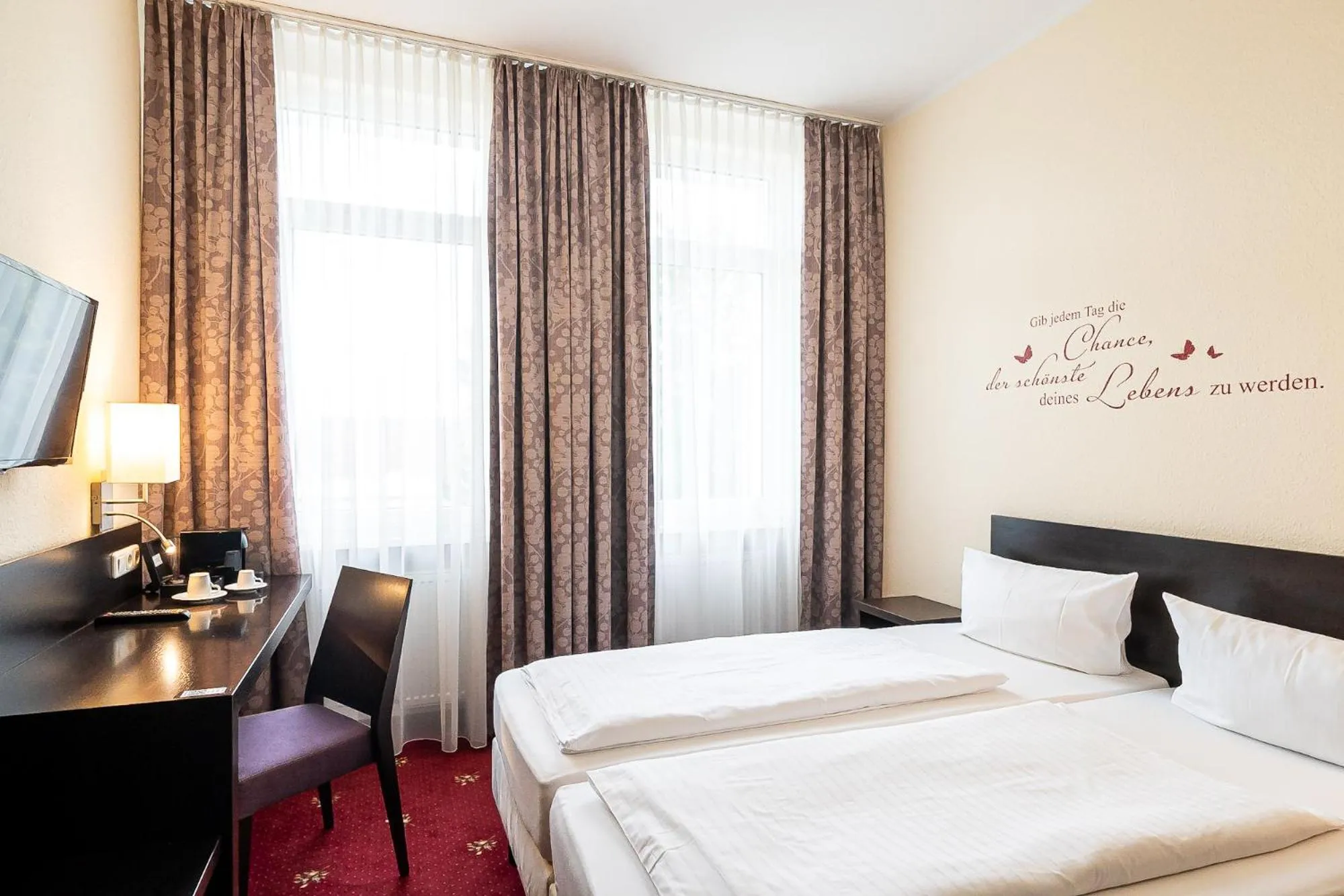 Bed in SleepBEEONE Wilhelmshaven