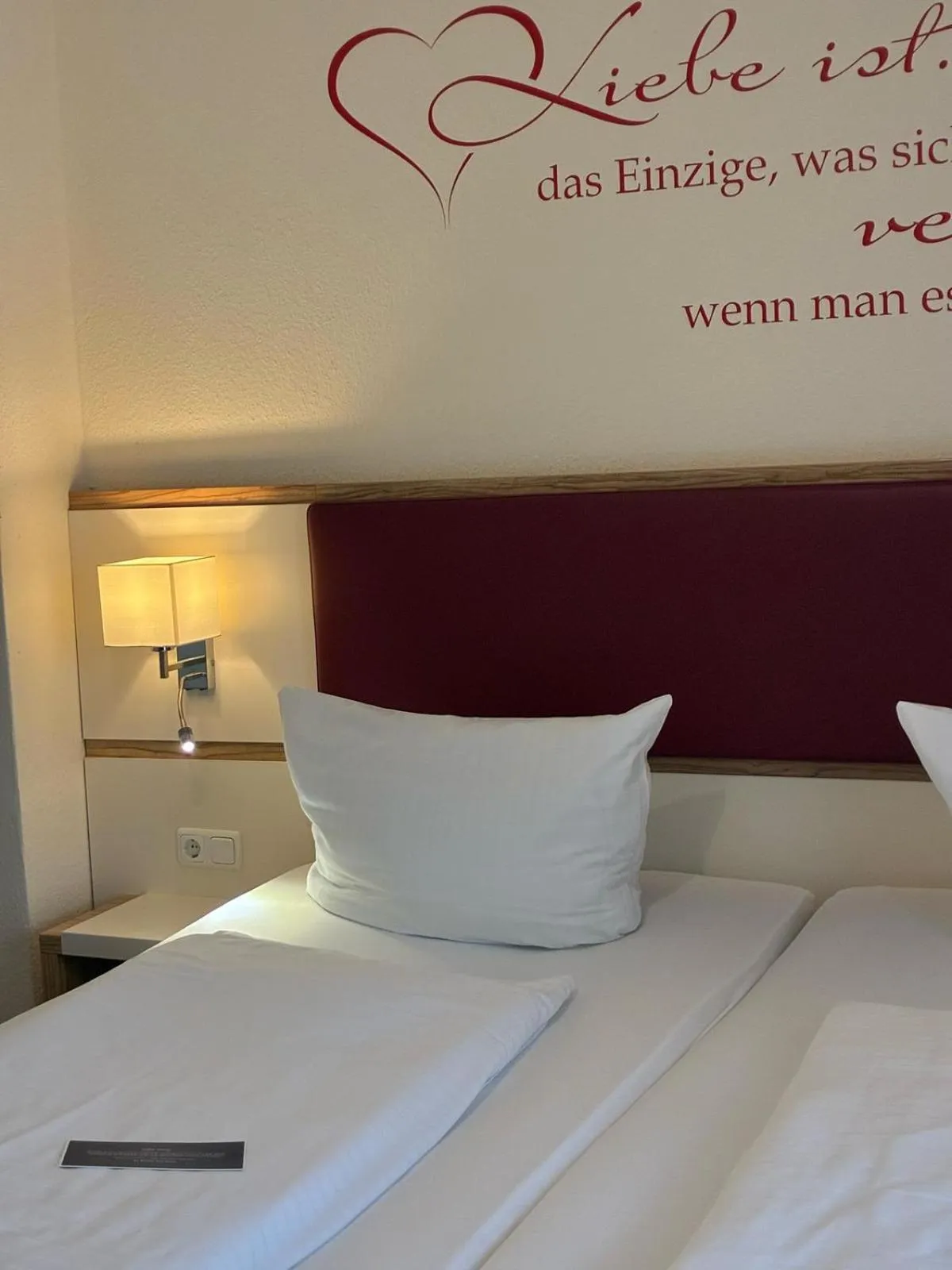 Bed in SleepBEEONE Wilhelmshaven