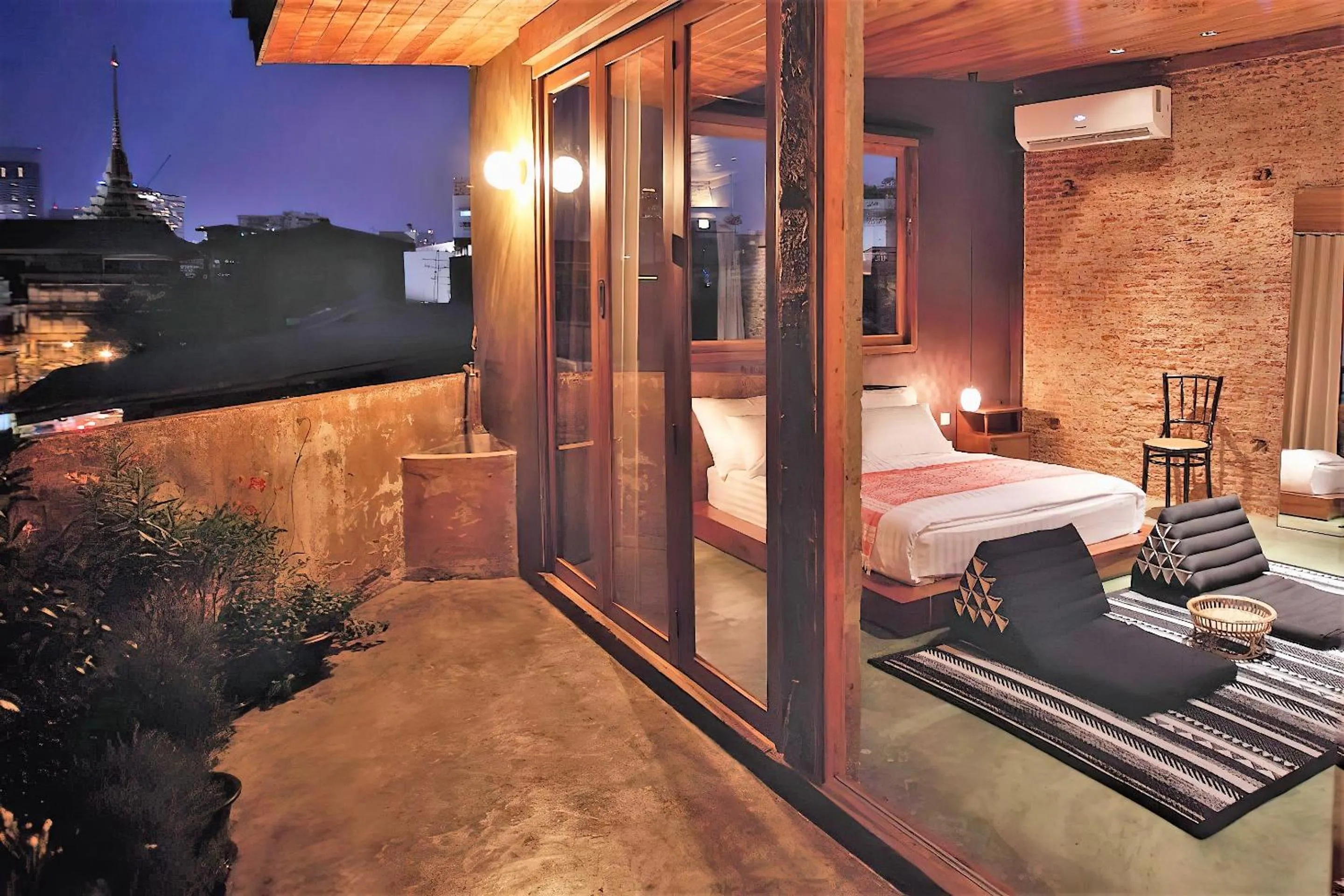 View (from property/room), Bed in Ba Hao Residence