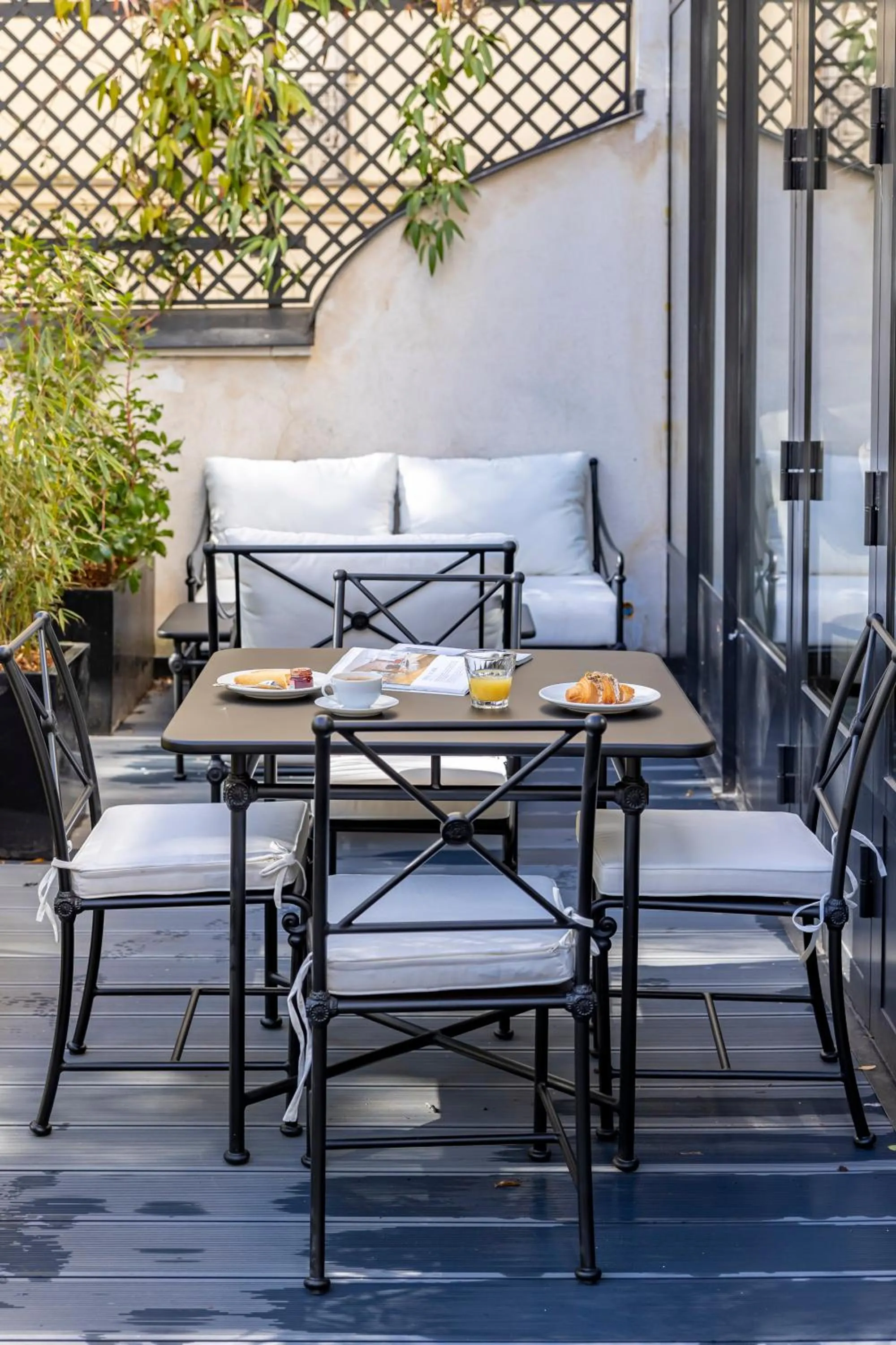 Balcony/Terrace in Maison Boissière BARNES Residences