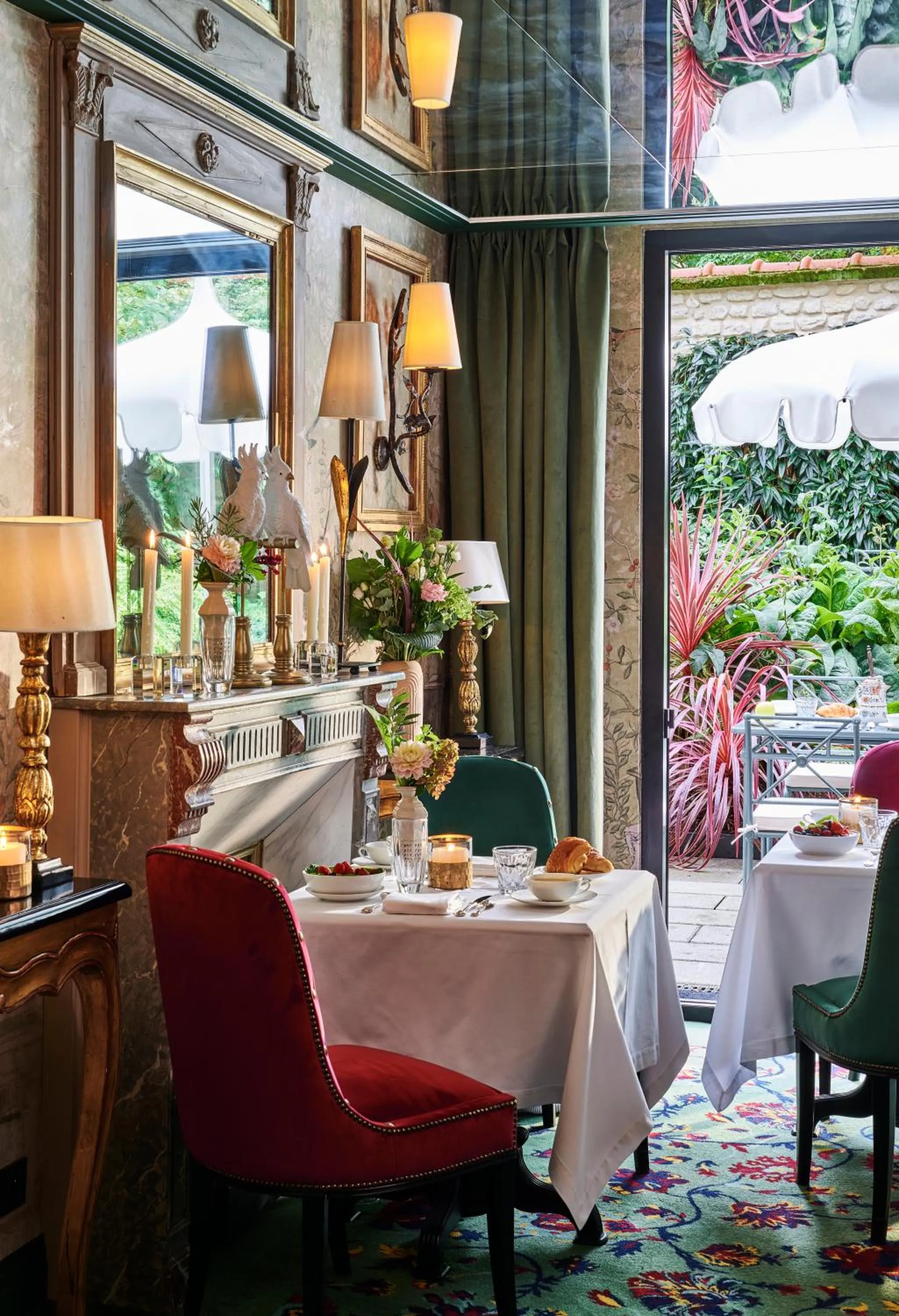 Breakfast in Maison Boissière BARNES Residences