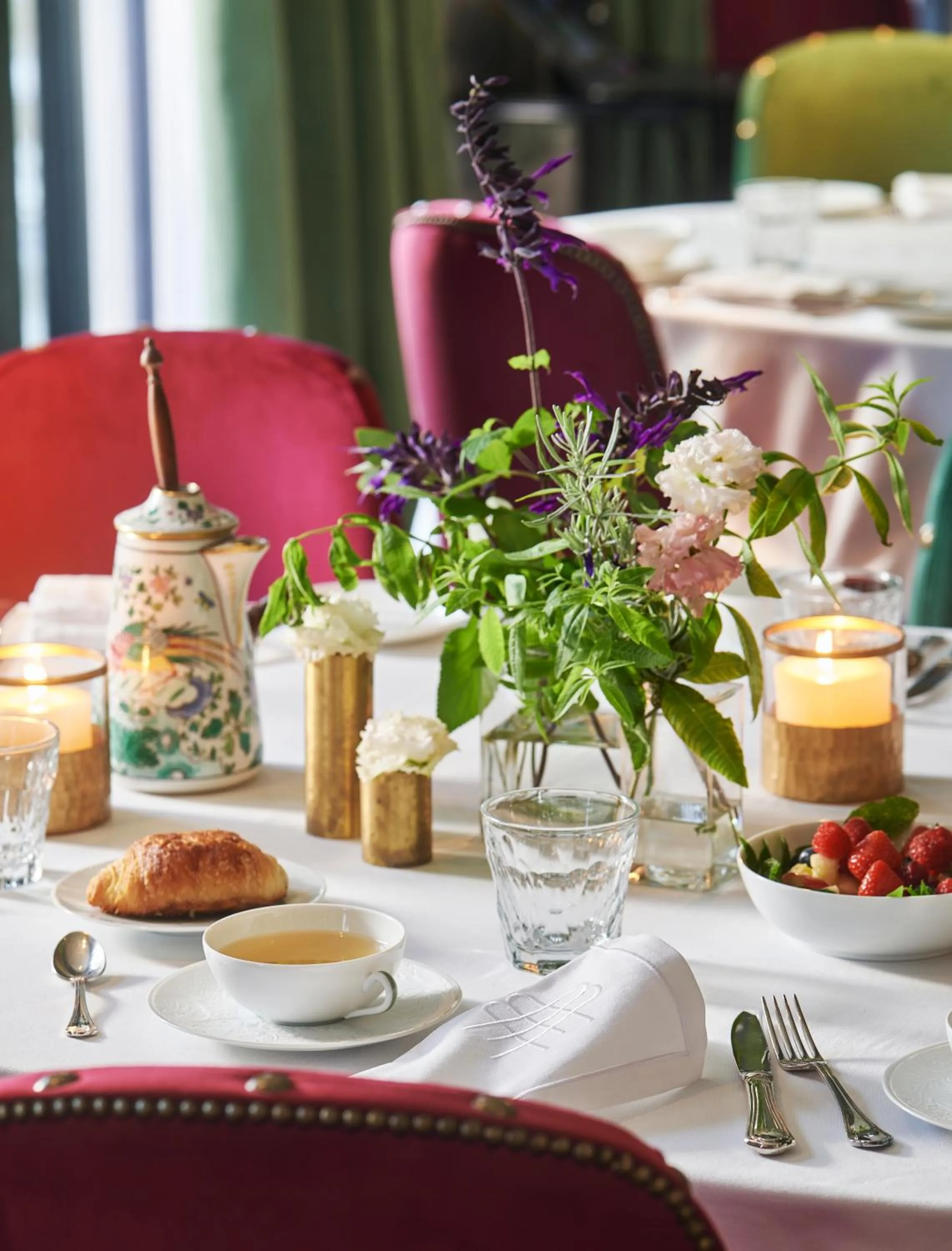 Food and drinks in Maison Boissière BARNES Residences