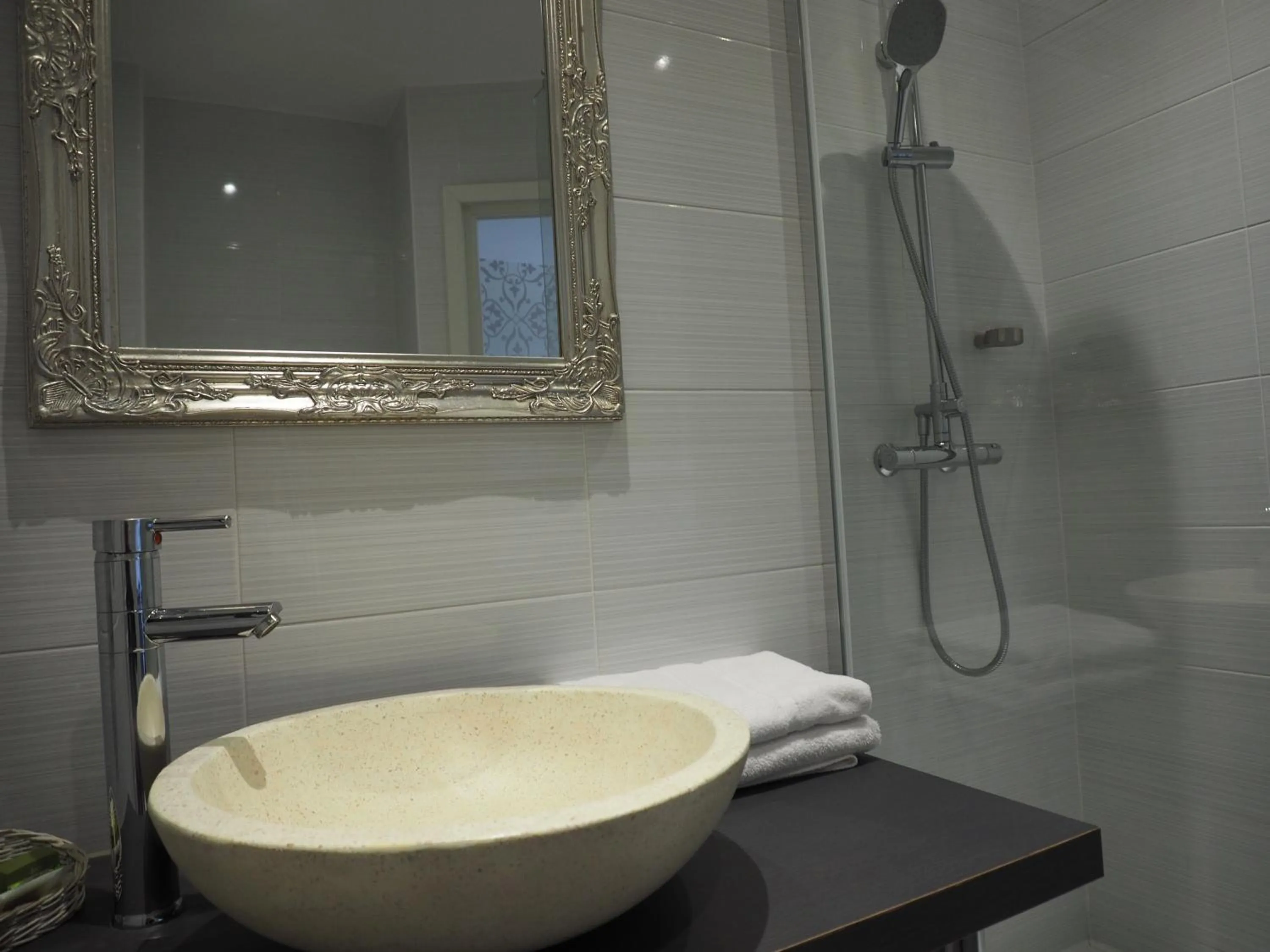 Bathroom in Domaine du Revermont - Logis Hotel