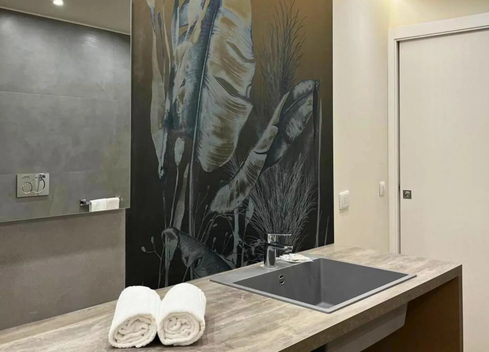 Motta Palace Apartments & Rooms