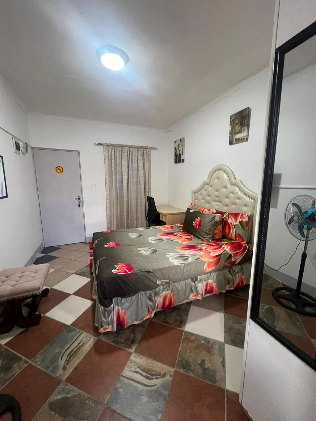 Bed in M5 PARK BED AND BREAKFAST