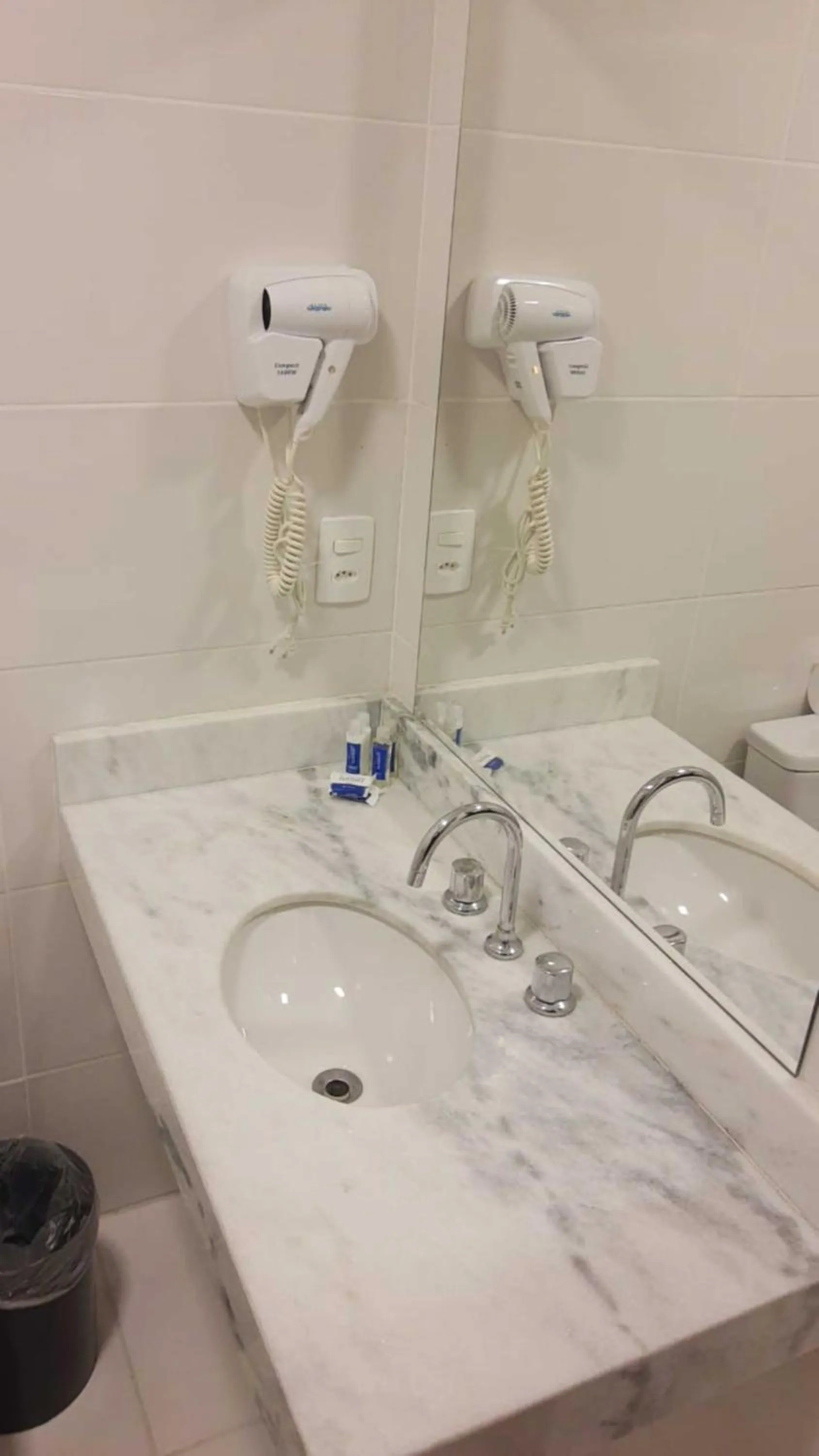 Bathroom in Summit Inn Hotel Barra Mansa