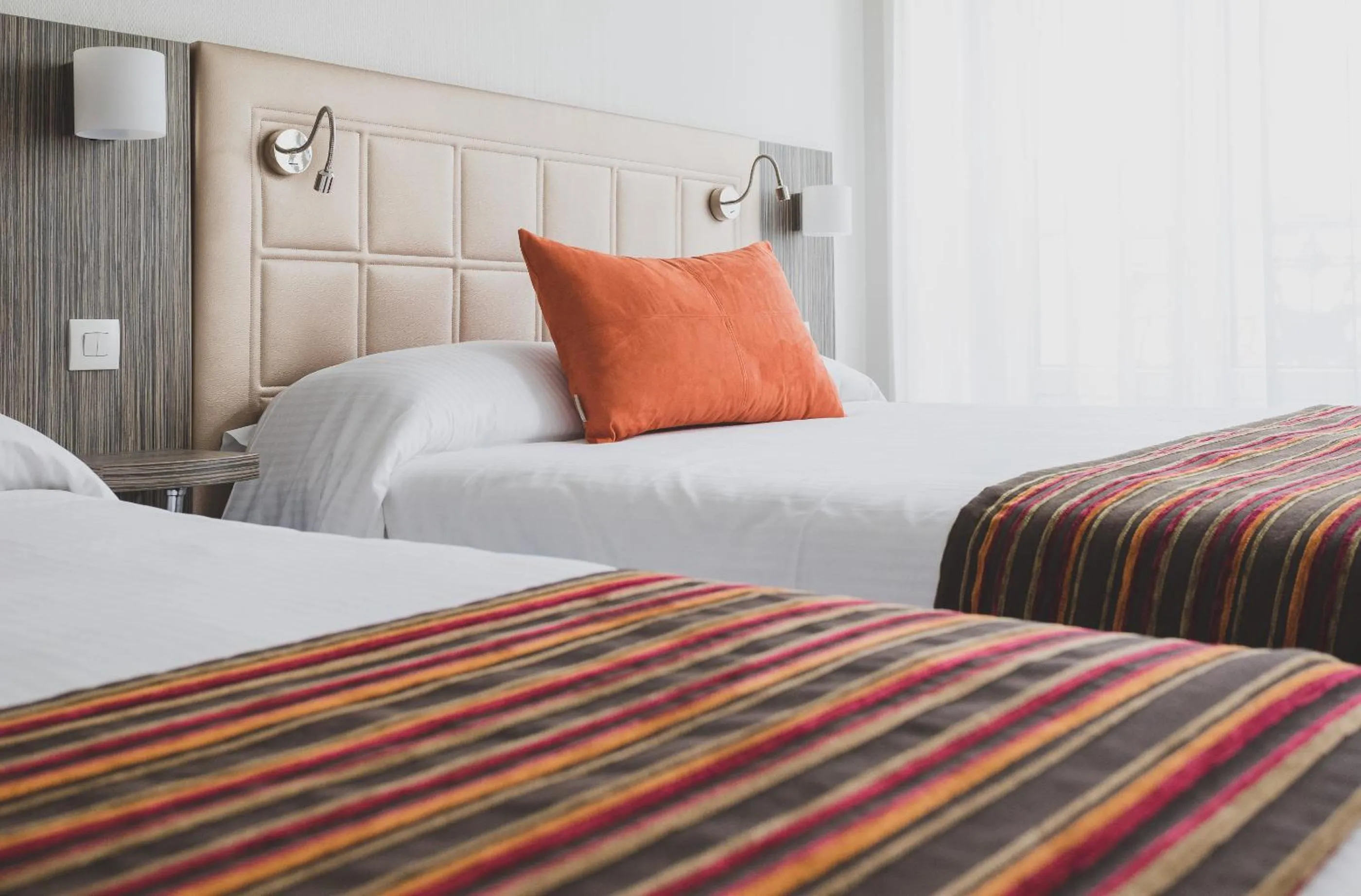 Decorative detail, Bed in Hôtel de l'Europe Grenoble hyper-centre