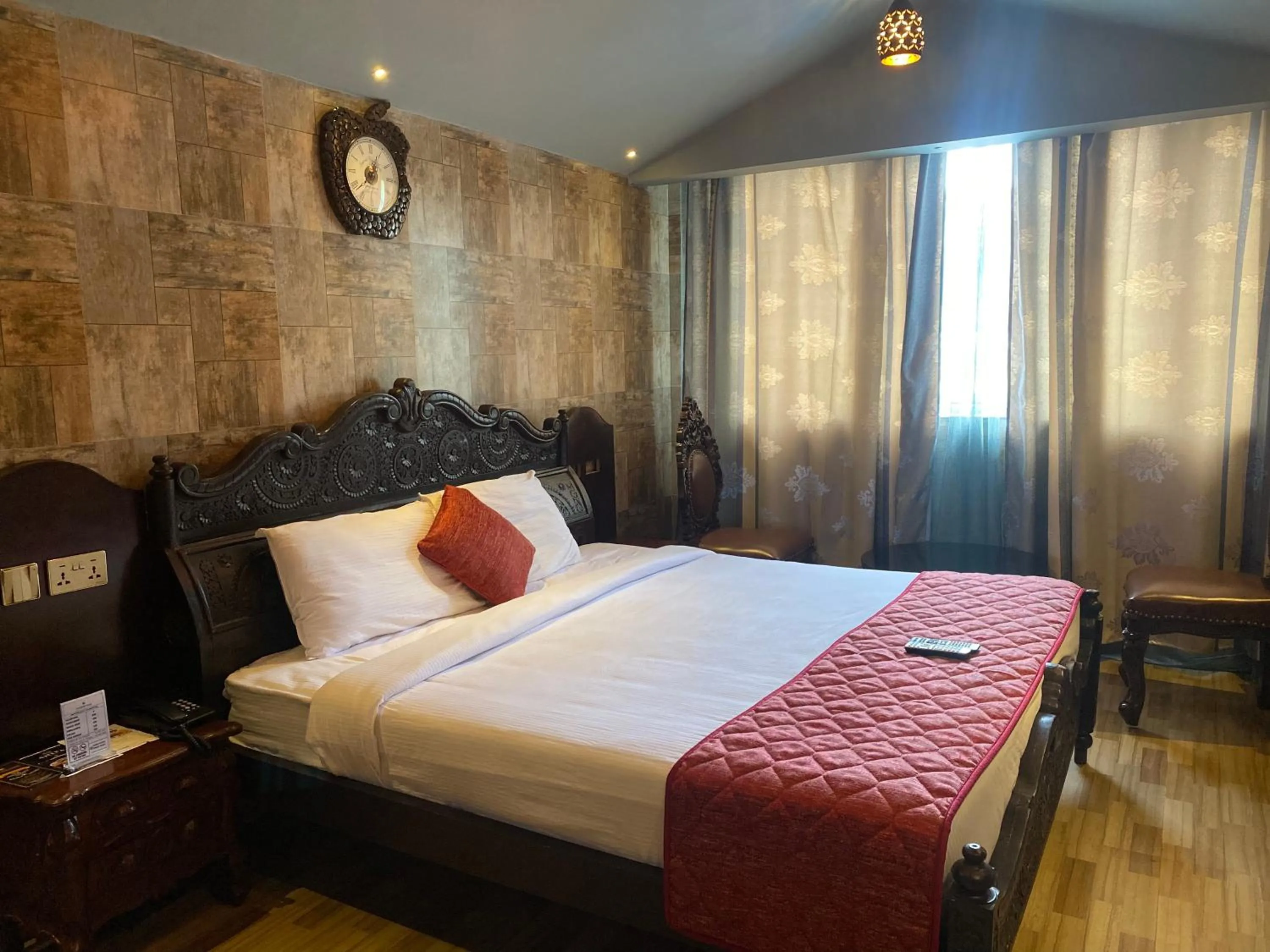 Bedroom in HYDERS PARK- THE LUXURY HOTEL