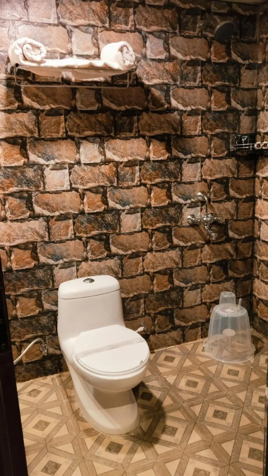 Bathroom in HYDERS PARK- THE LUXURY HOTEL