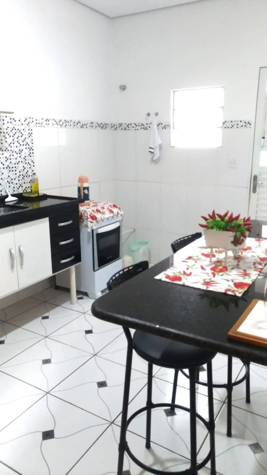 Communal kitchen in Pousada Montanha da Pedra Grande