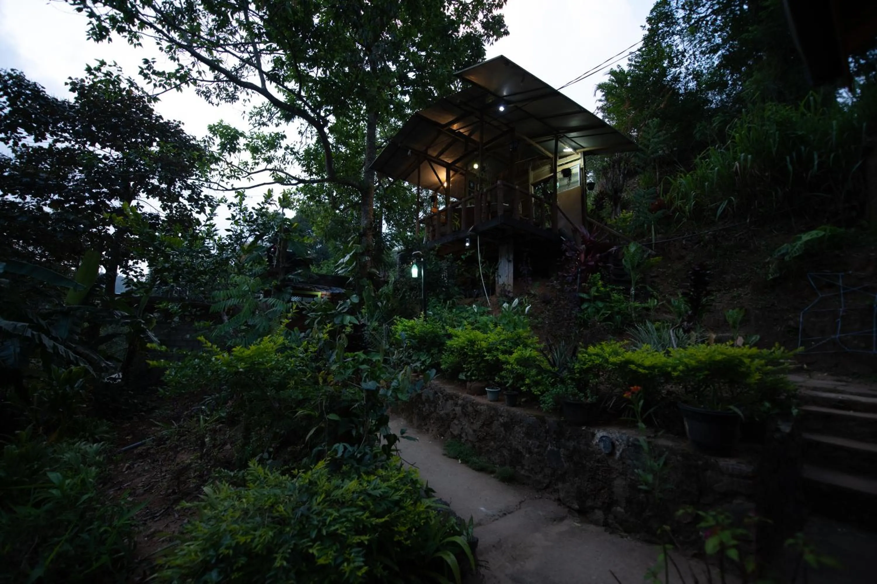 Ayubo Ella - Bed & Breakfast