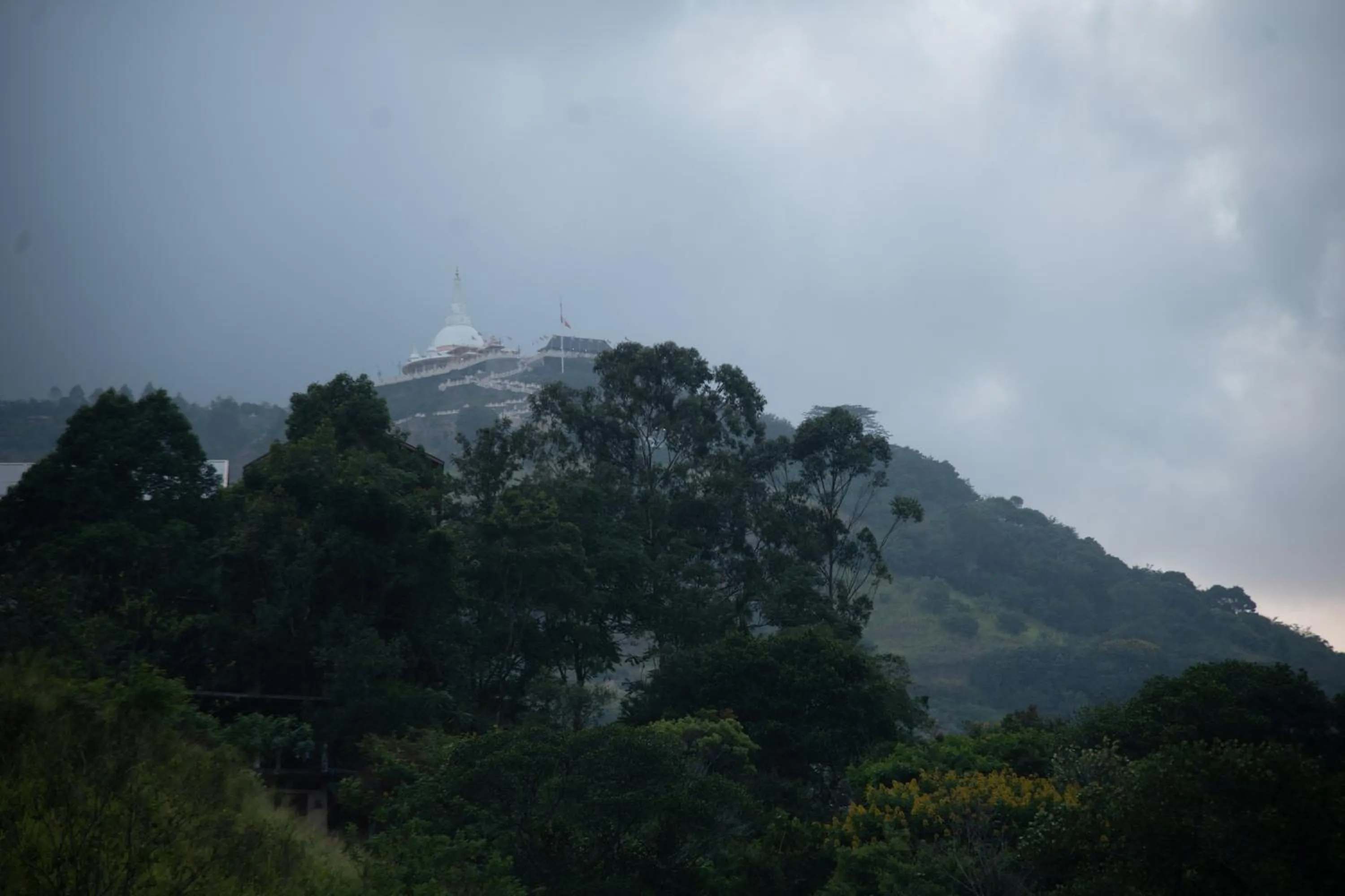 Mountain view in Ayubo Ella - Bed & Breakfast