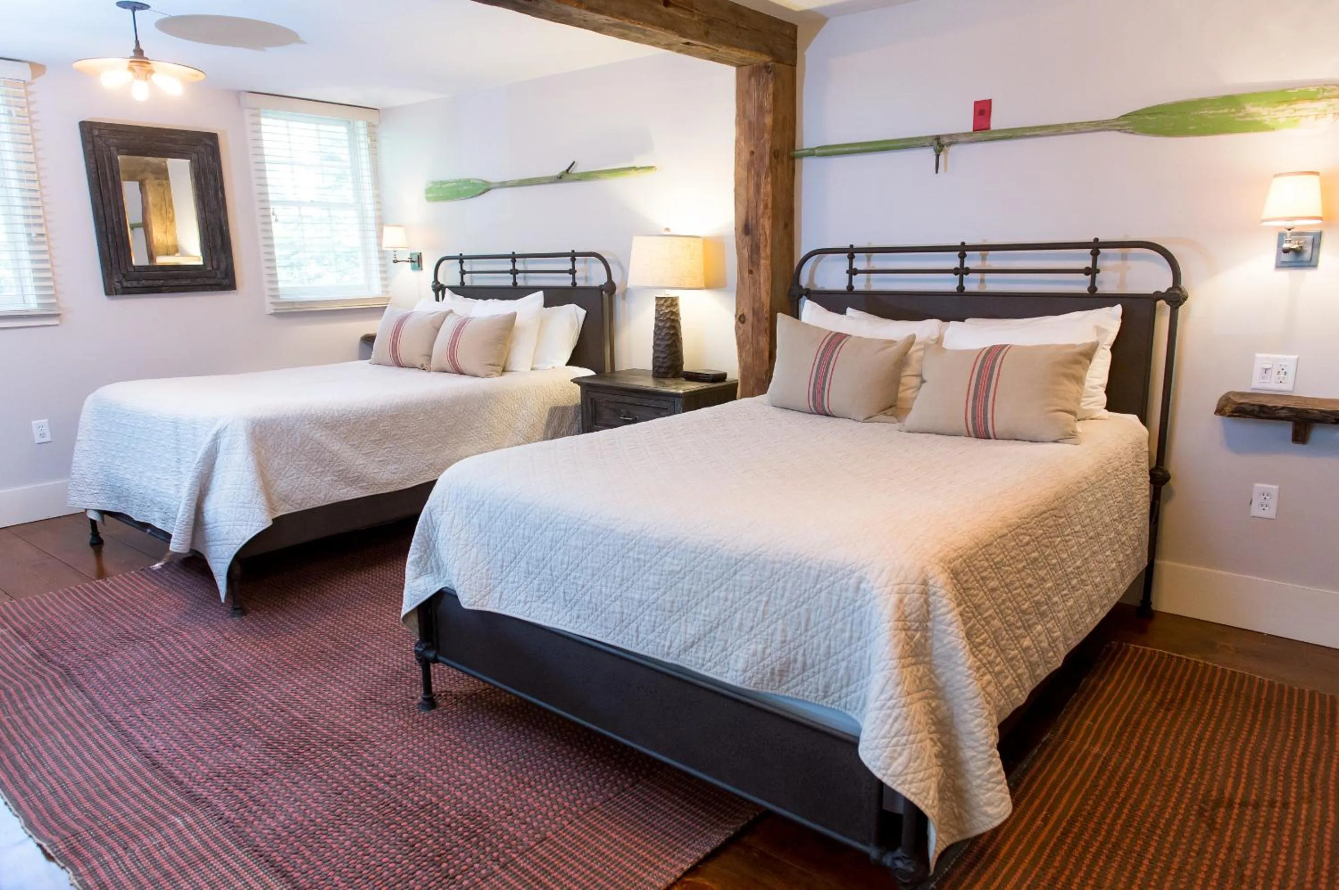 Photo of the whole room, Bed in Three Chimneys Inn