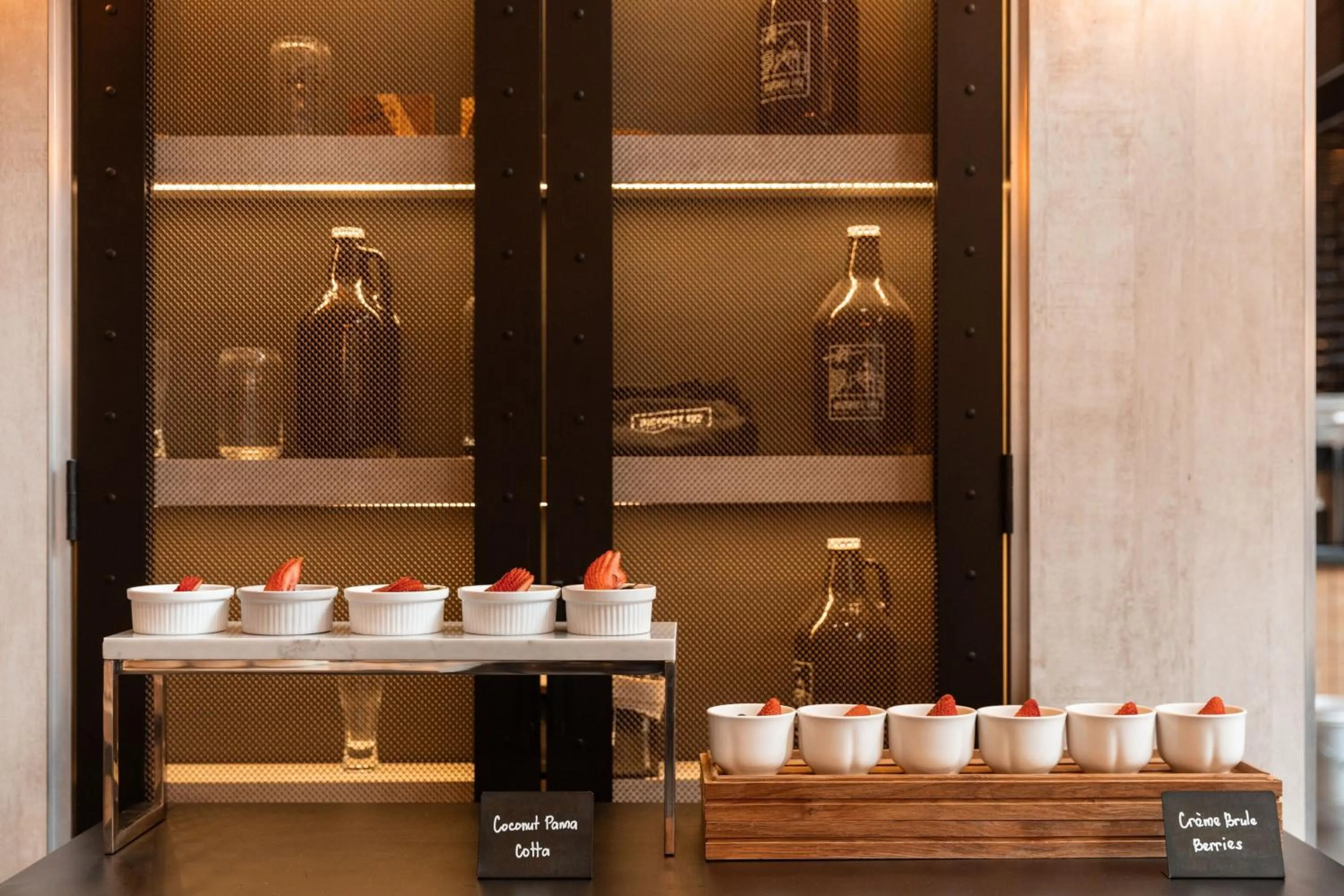 Meeting/conference room in Delta Hotels by Marriott Edmonton Centre Suites