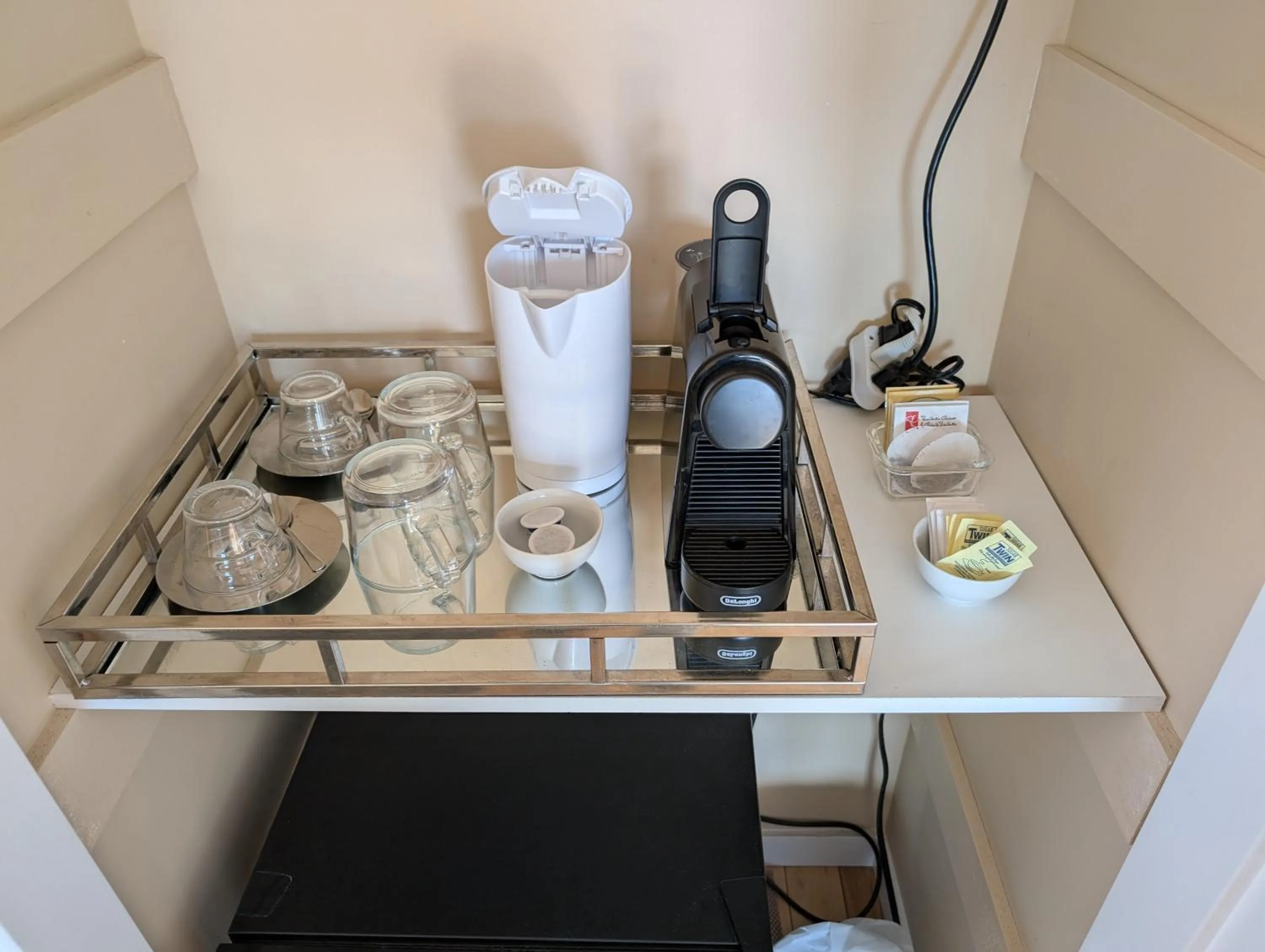 Coffee/tea facilities in Salish B&B and Spa