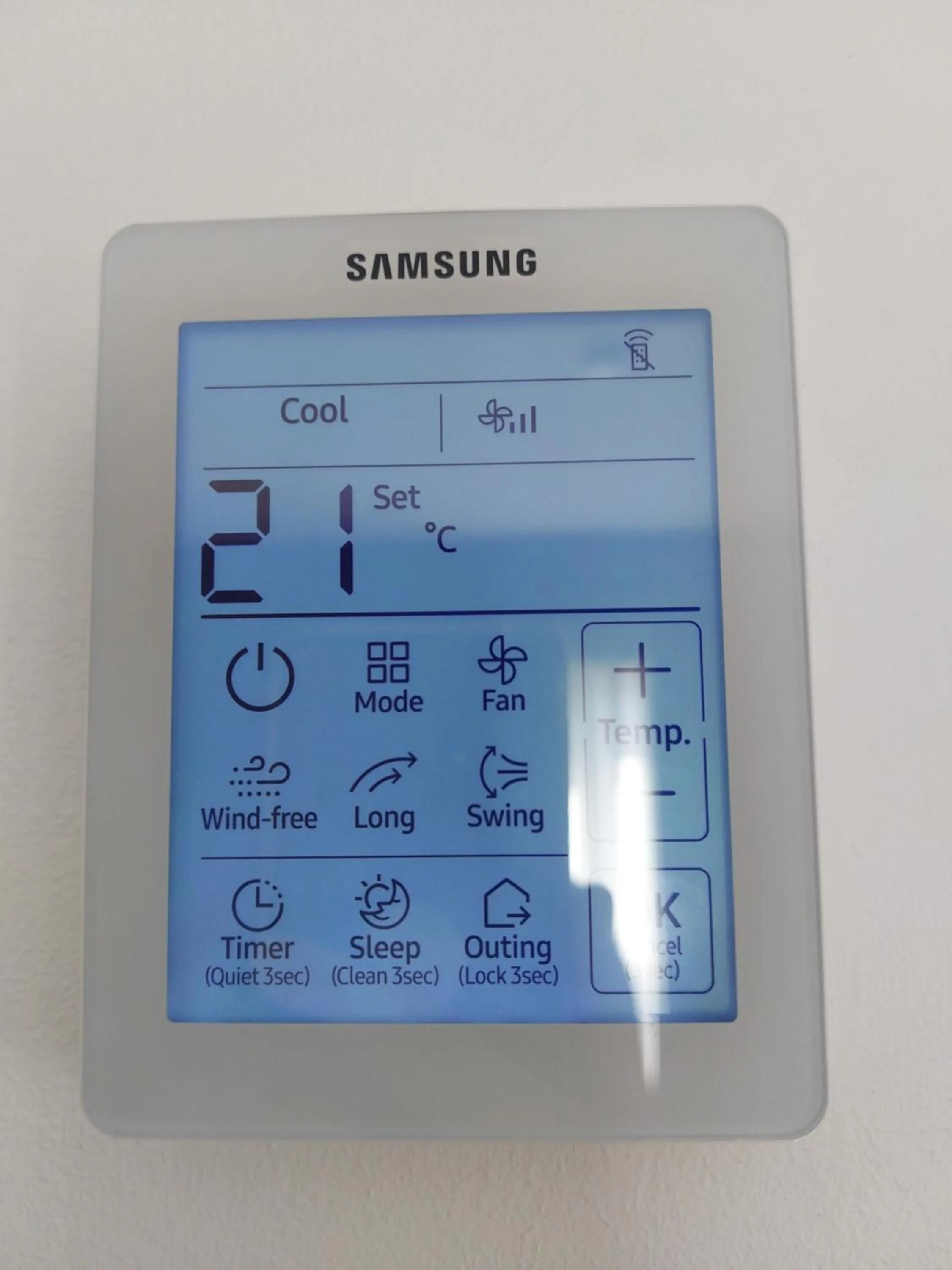 air conditioner in Hotel Costa Atlántica