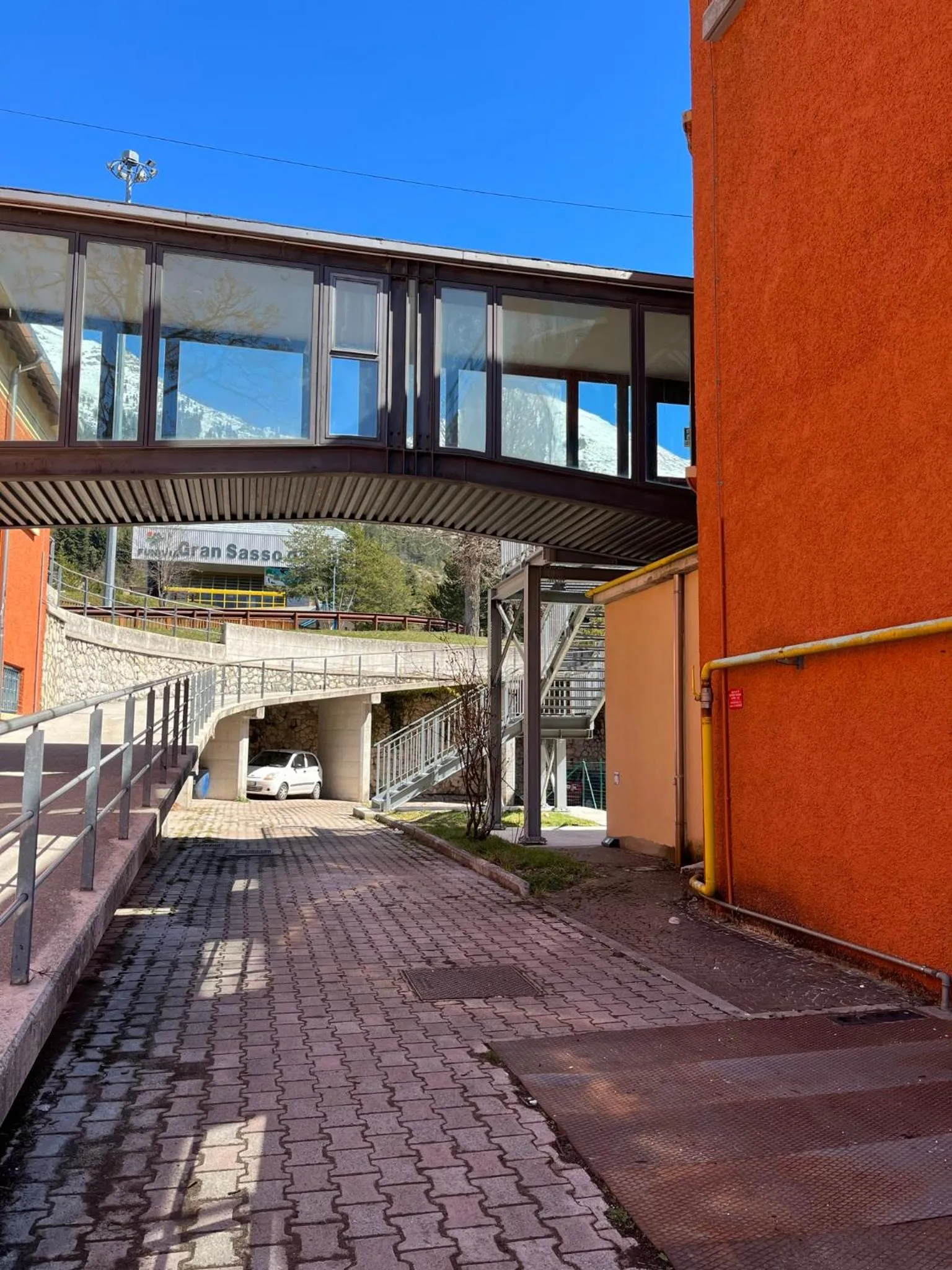 Parking in Hotel Cristallo Gran Sasso