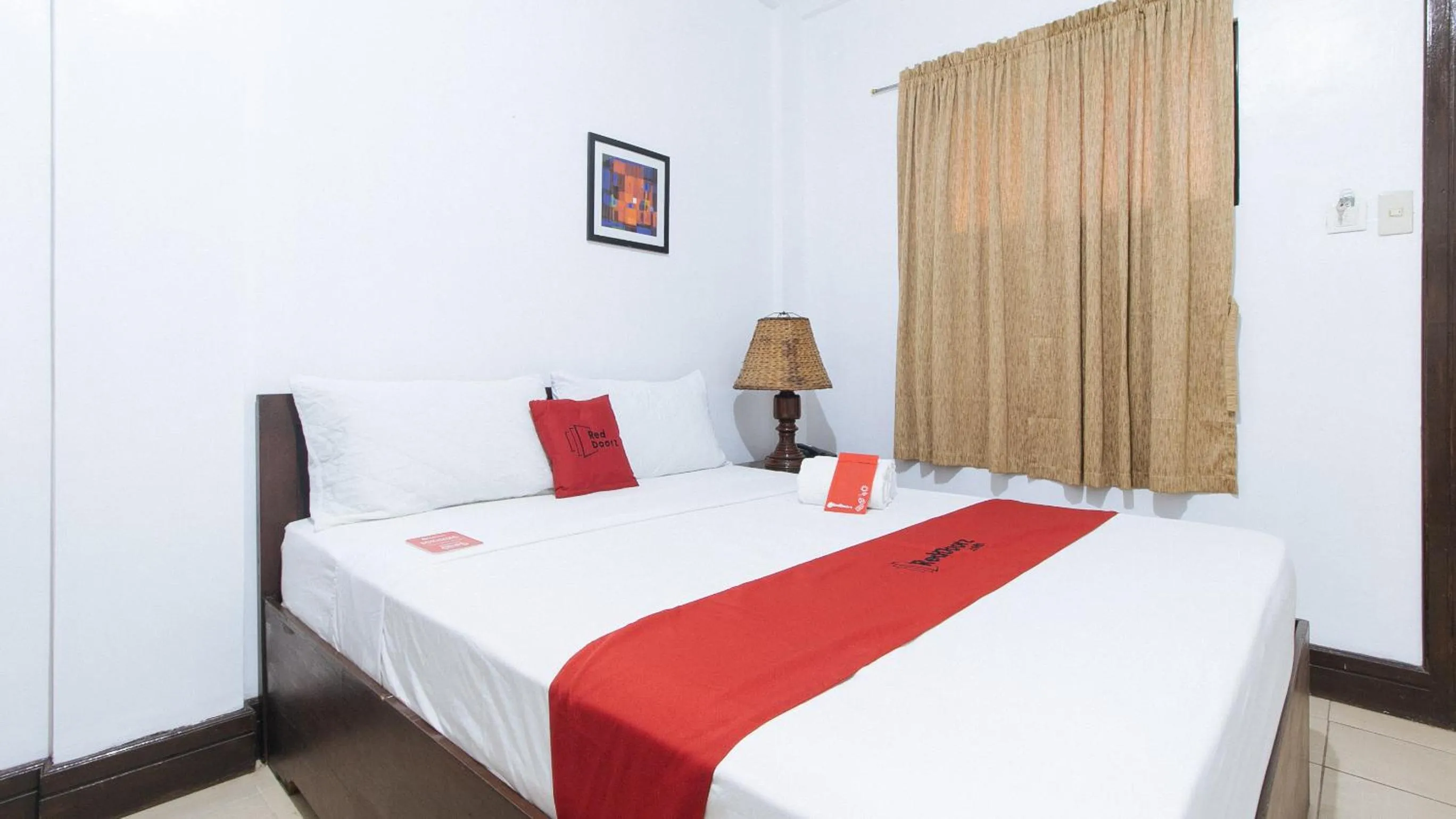 Bed in RedDoorz @ Marifa Hotel Angeles Pampanga