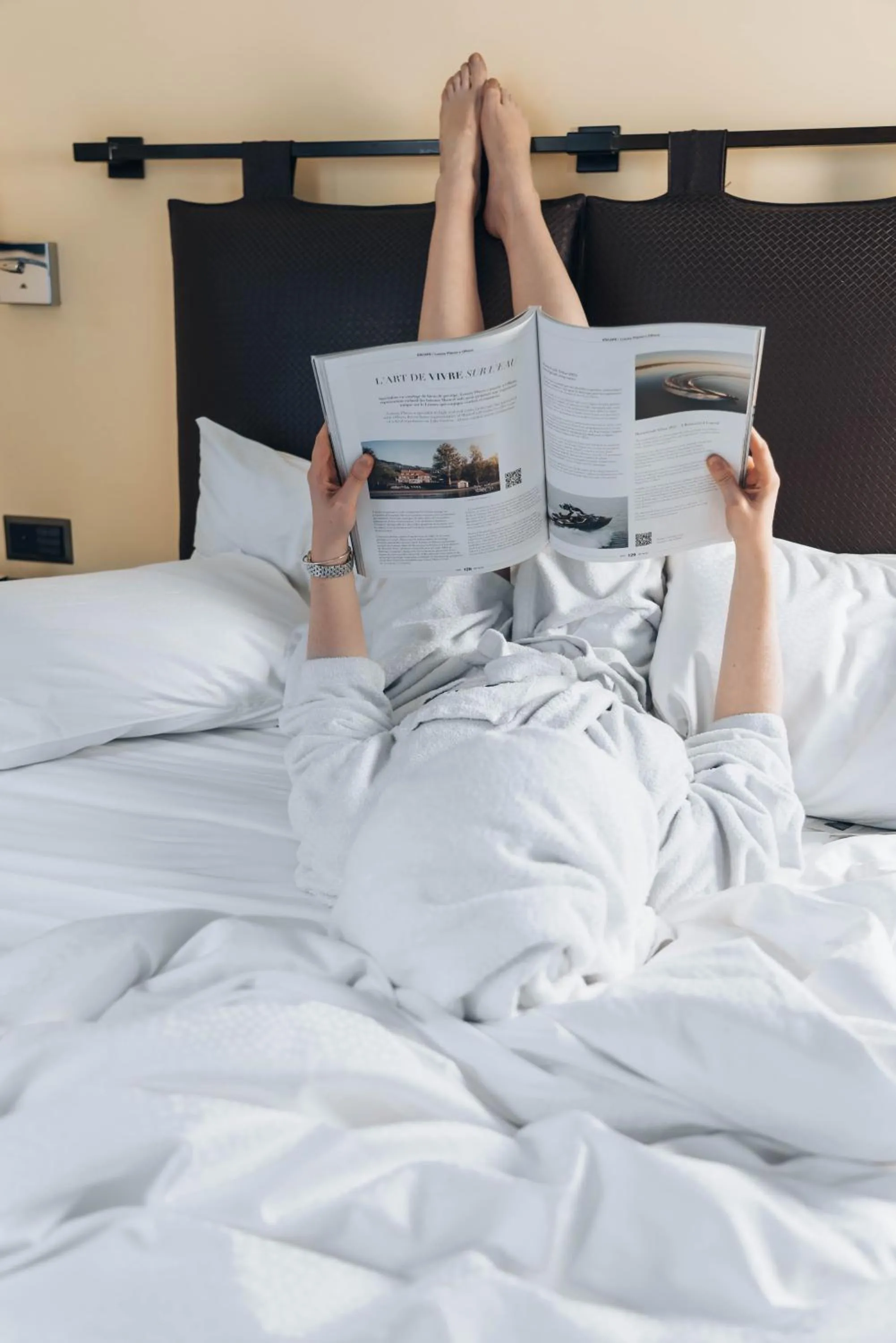 Bed in Eastwest Hôtel by Malone