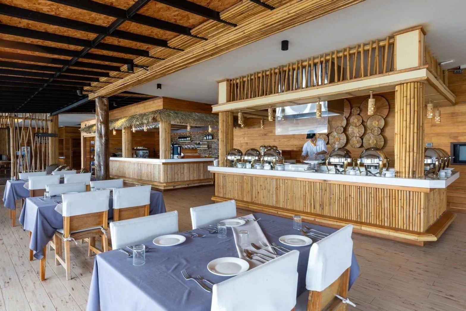 Restaurant/places to eat in Bulow Casa Grand View Resort