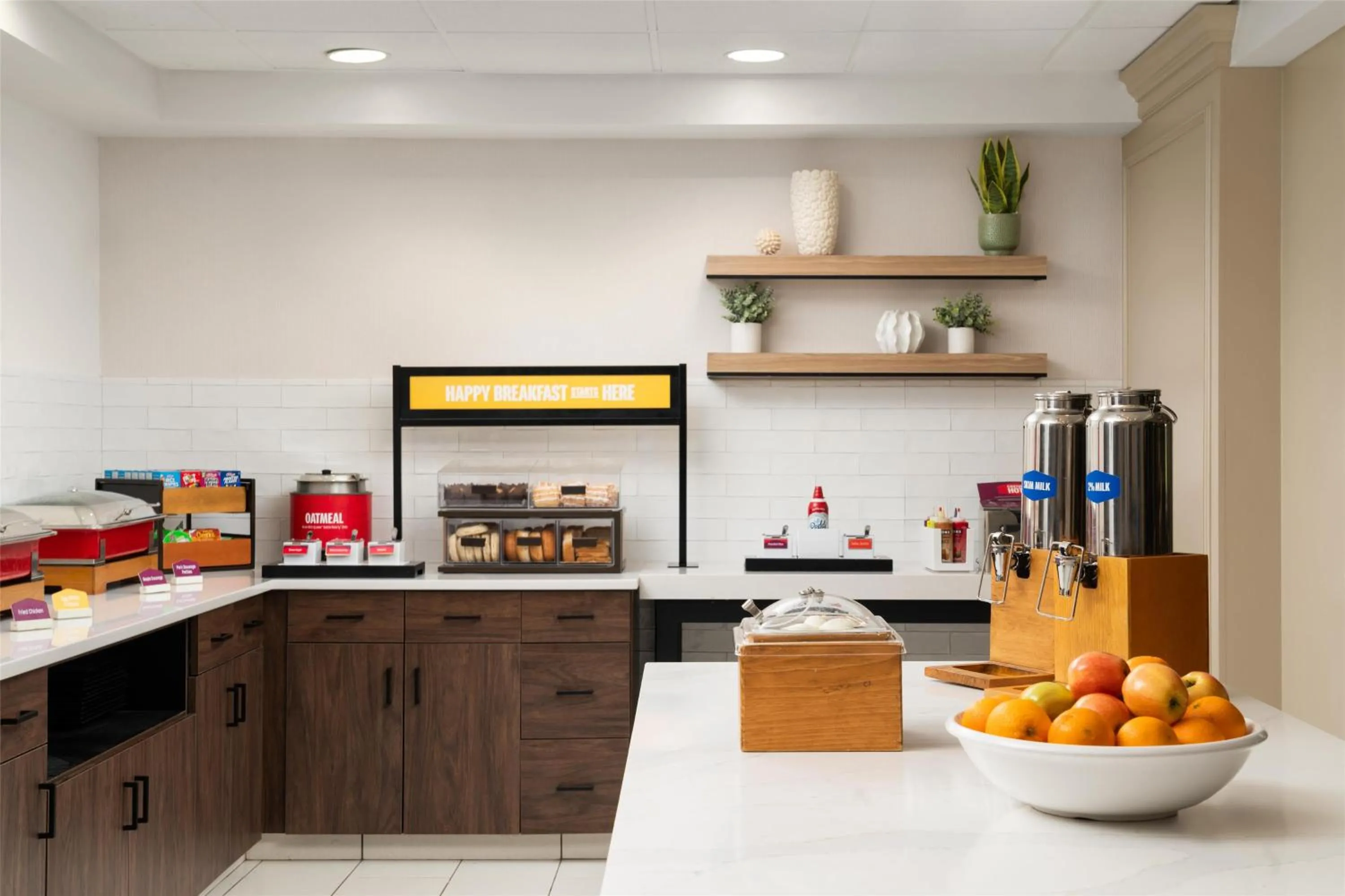 Breakfast in Hampton Inn & Suites Middletown