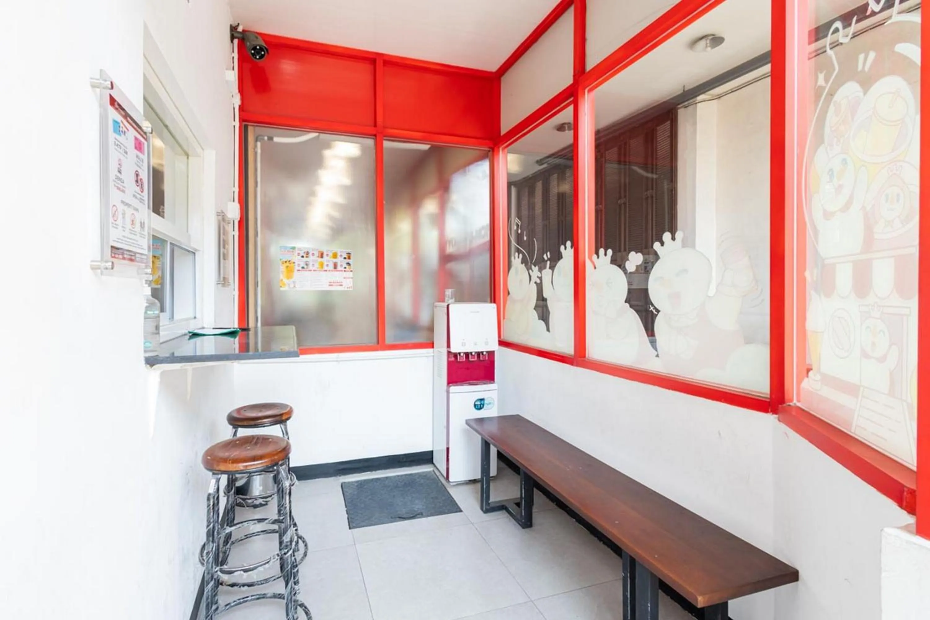 Property building in RedDoorz @ Tanjung Sari Surabaya