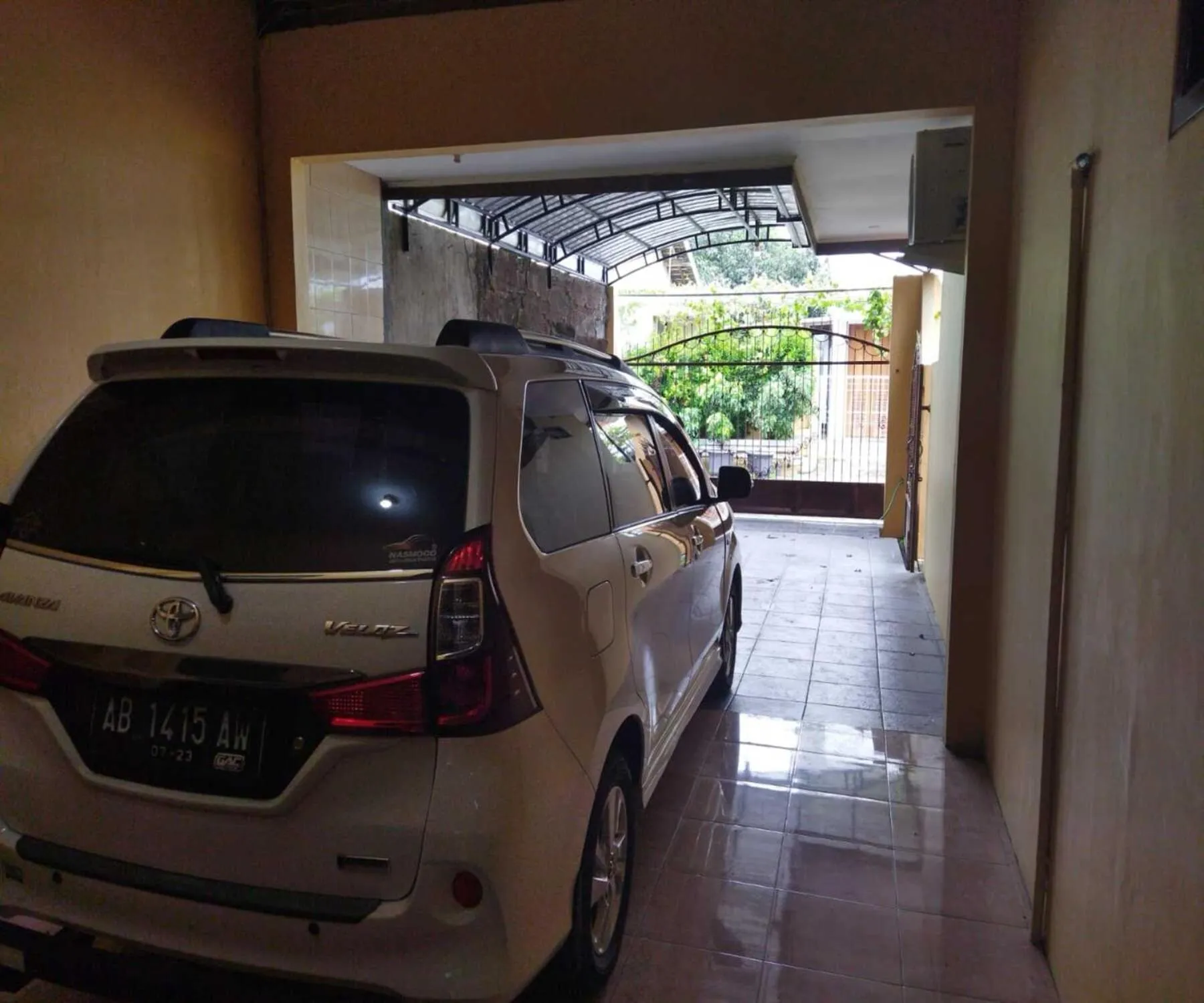 Parking in Algira Homestay Prambanan