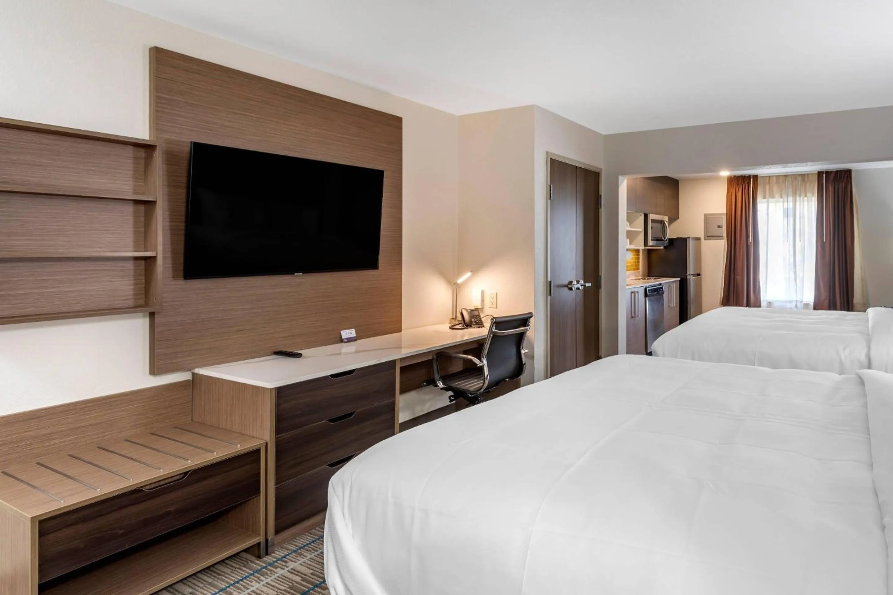 Bedroom, Bed in MainStay Suites Lebanon - Nashville Area