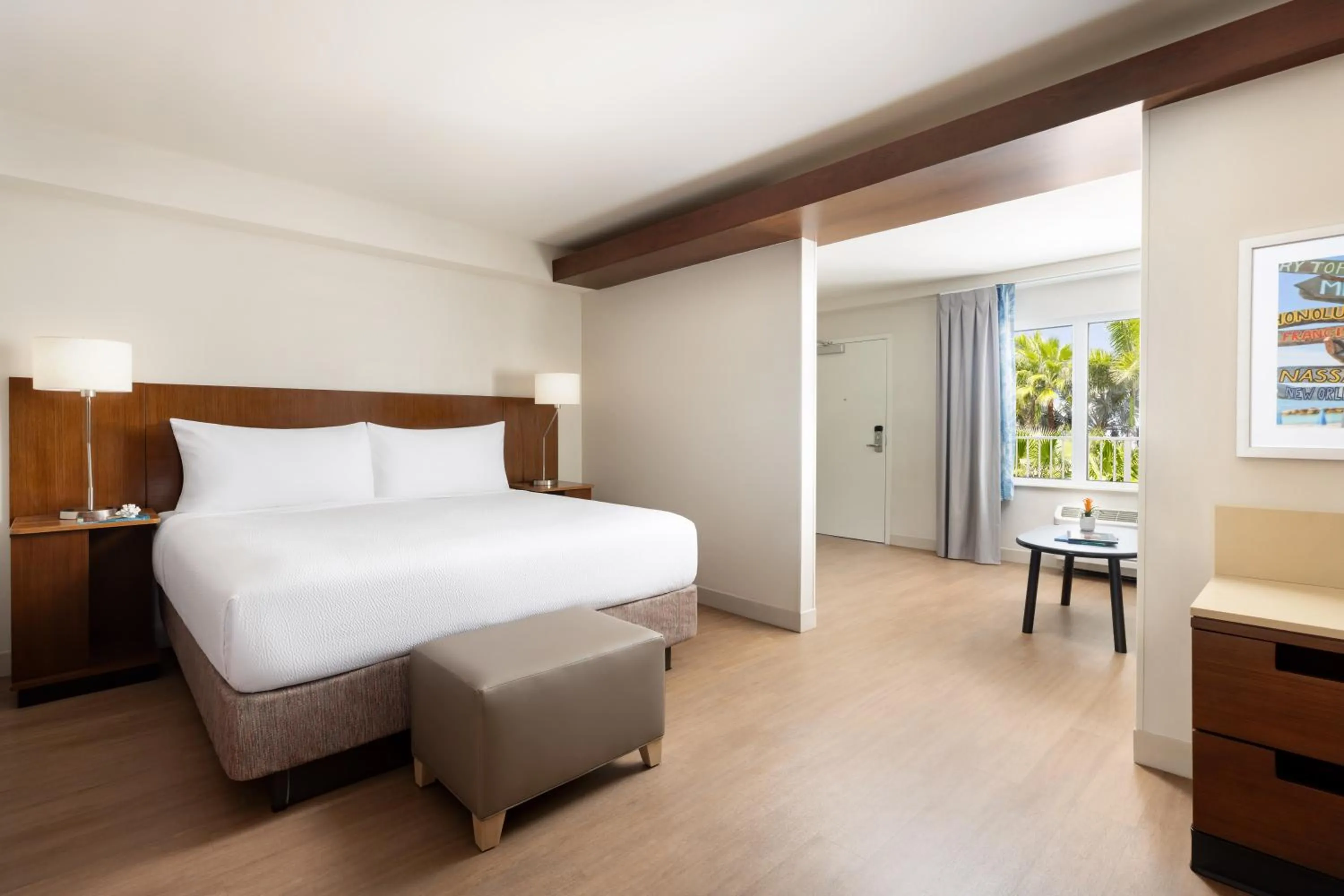 Bed in Fairfield by Marriott Inn & Suites Key West at The Keys Collection