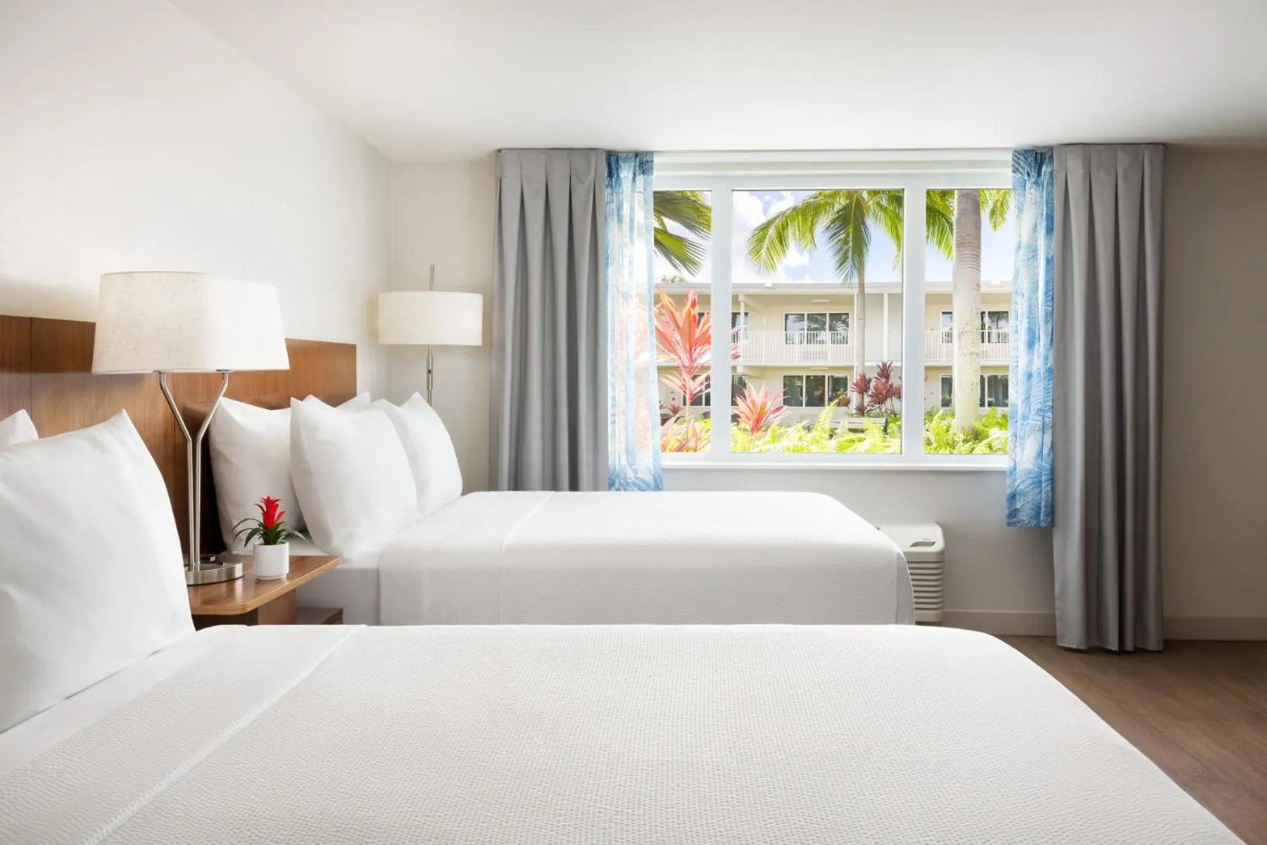 Bed in Fairfield by Marriott Inn & Suites Key West at The Keys Collection