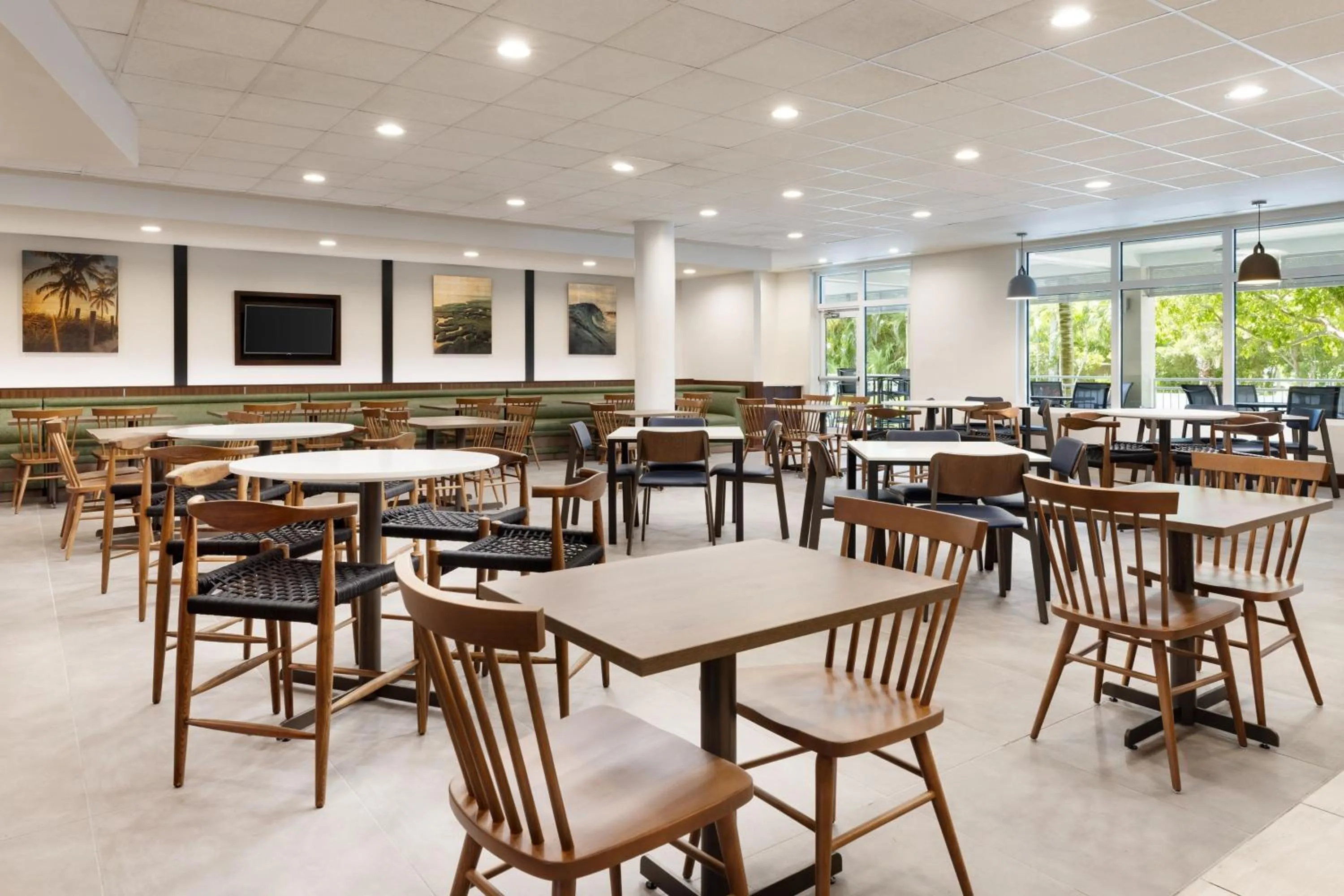 Breakfast in Fairfield by Marriott Inn & Suites Key West at The Keys Collection