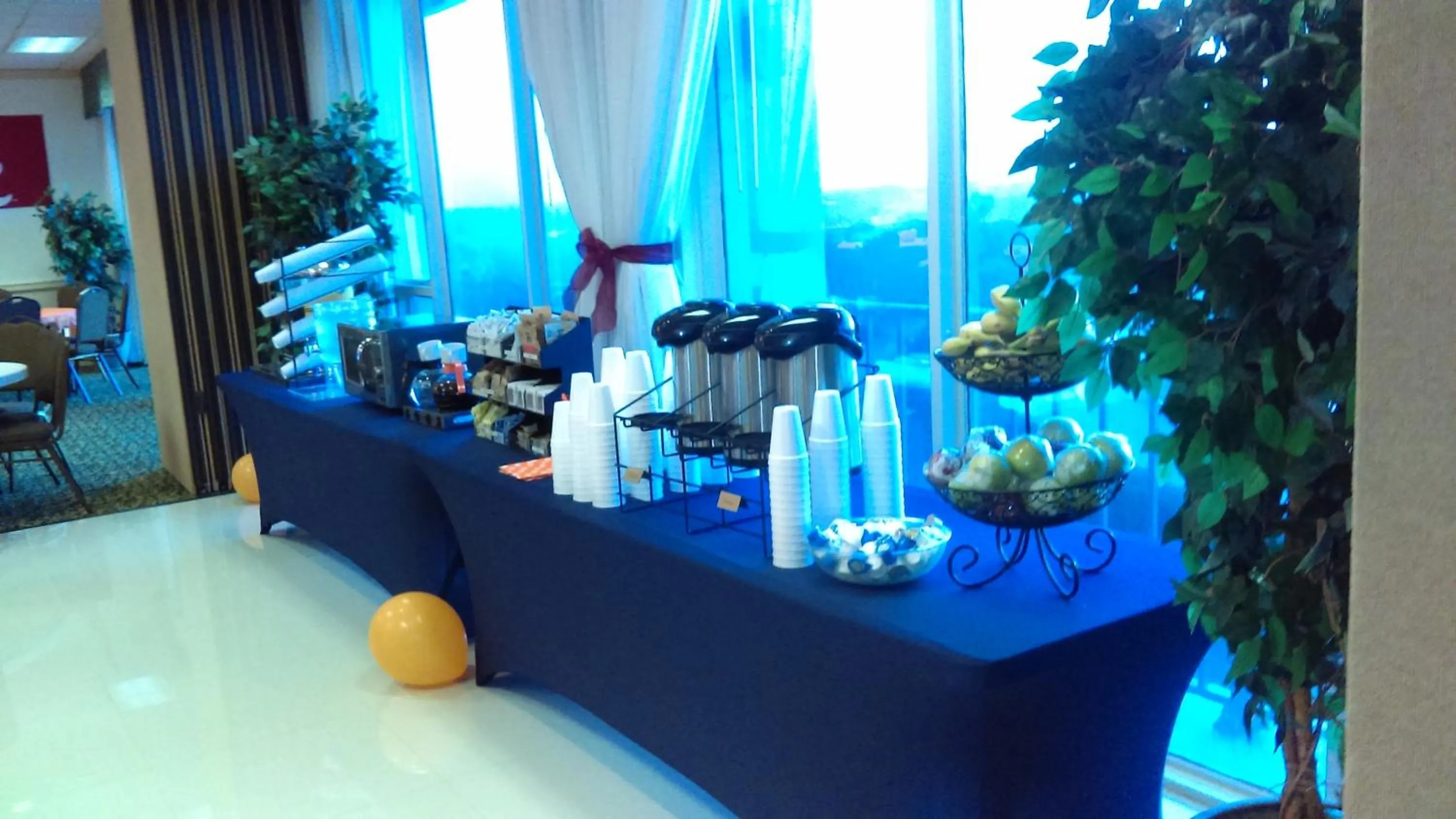 Food and drinks in Stadium Hotel