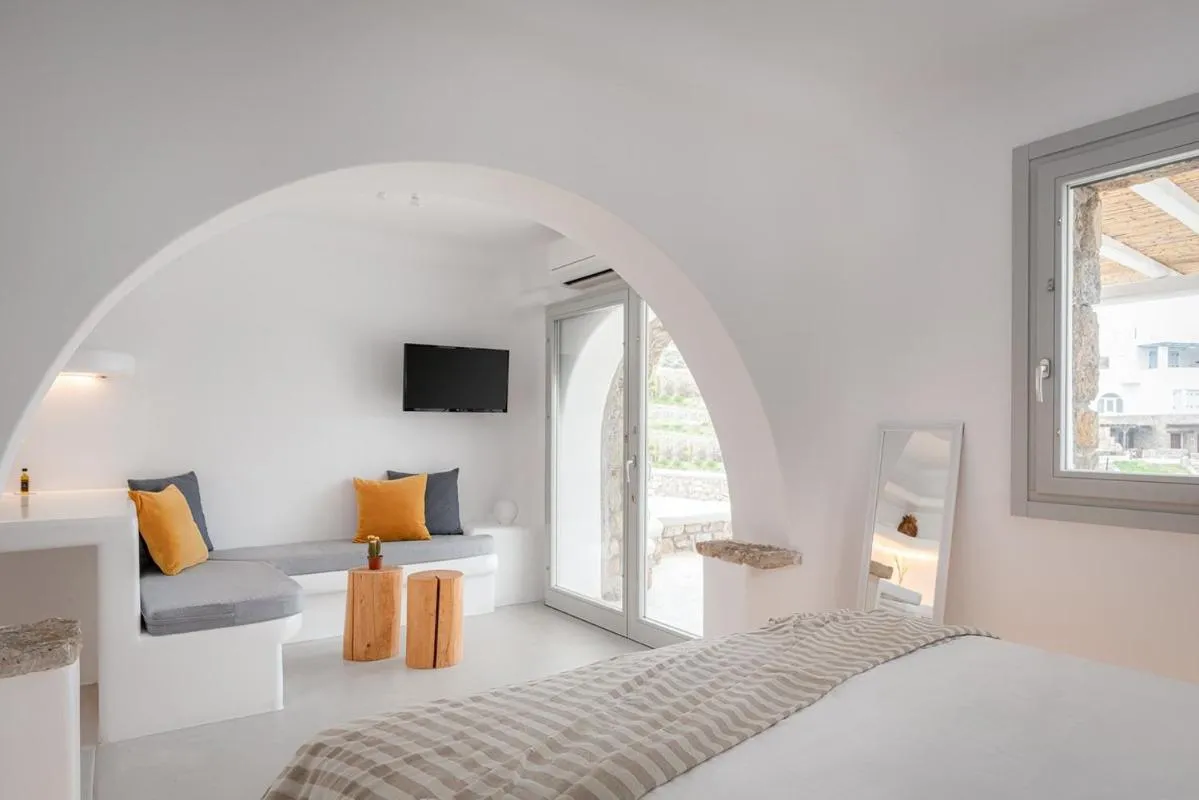 Bed in Koumi Homes Mykonos