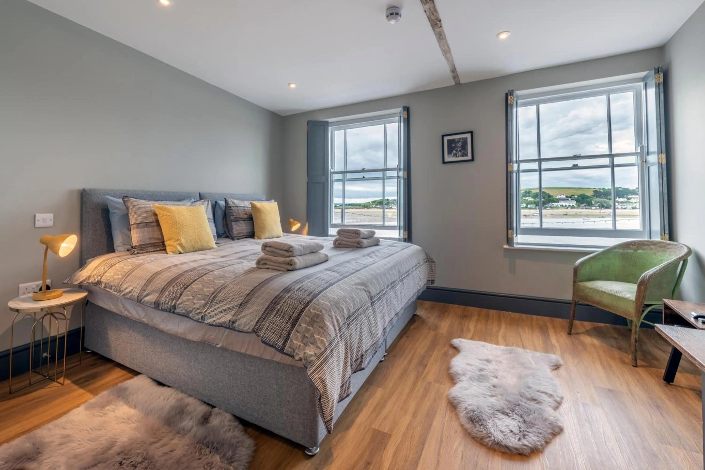 Bedroom, Bed in Sailors Rest