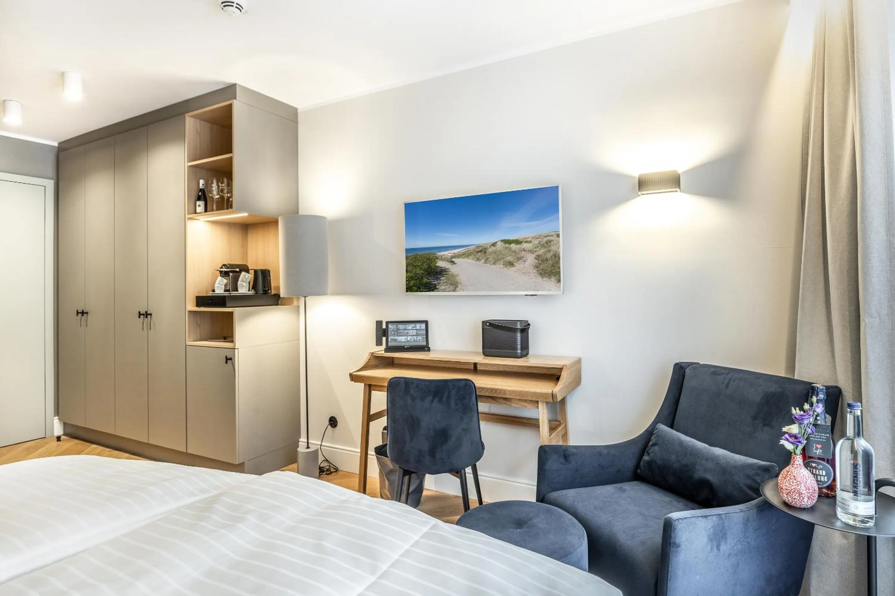 TV and multimedia, Bed in I LOVE SYLT Hotel Terminus ADULTS ONLY