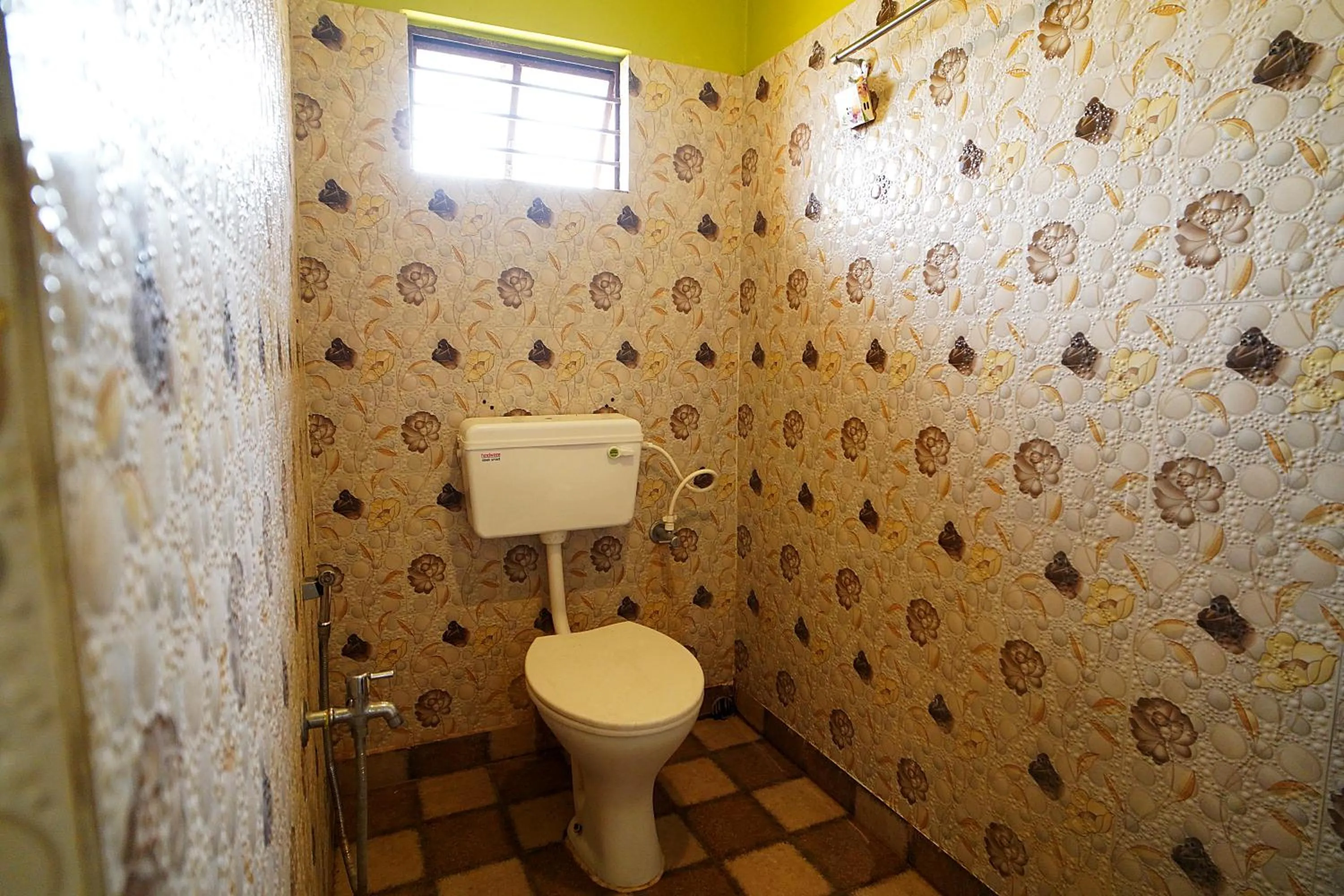 Shower in Resort Neel Nirjan !! Best Family Couple friendly family Resort!!