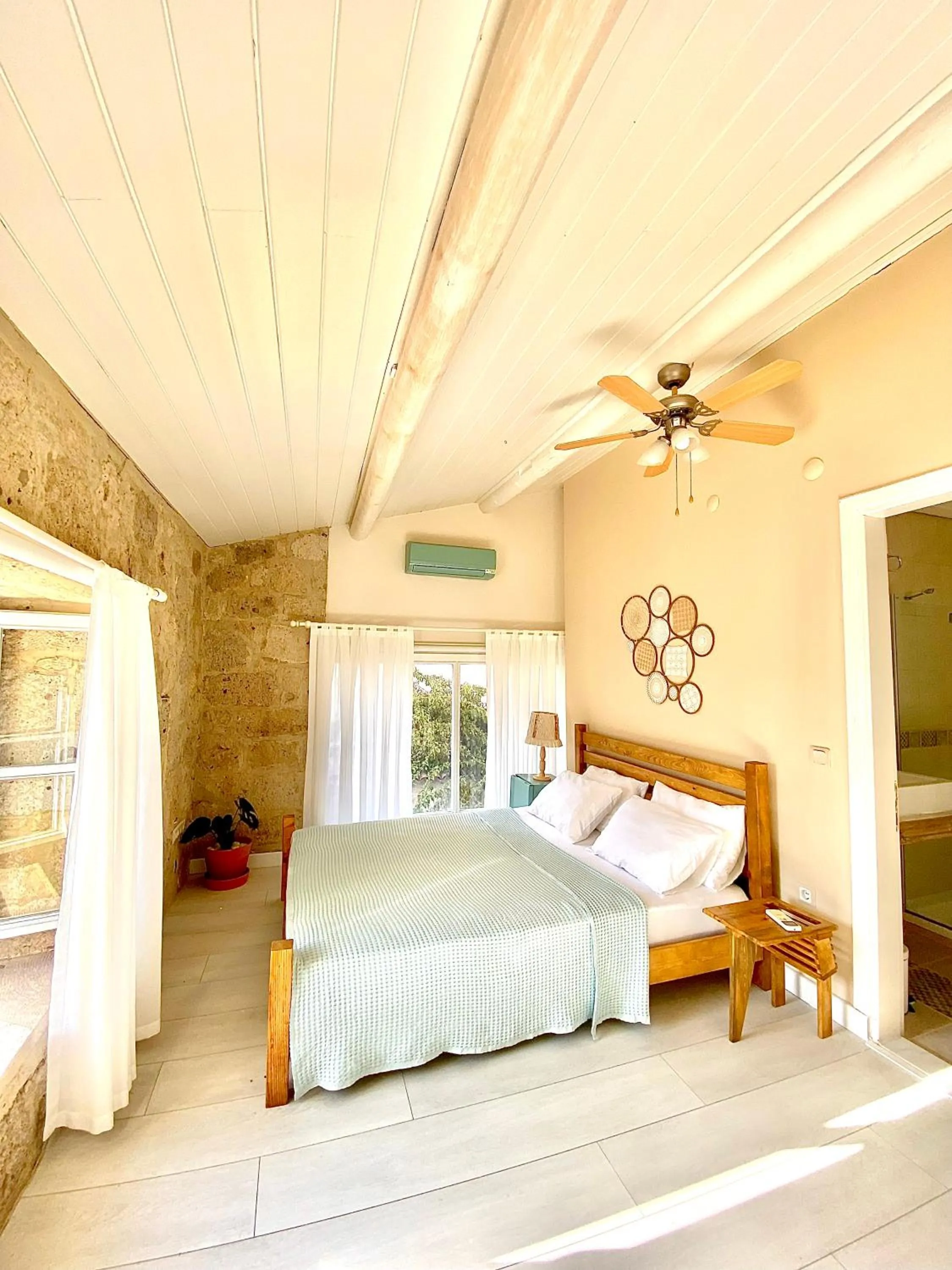 Photo of the whole room in Alaca Butik Otel