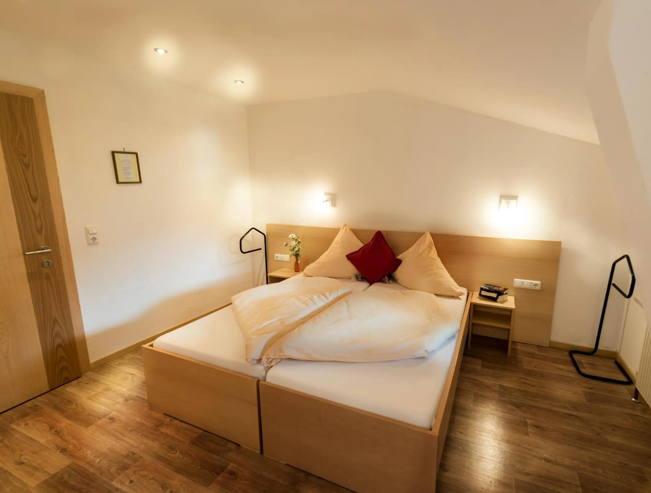 Bed in "Quality Hosts Arlberg" Hotel-Gasthof Freisleben