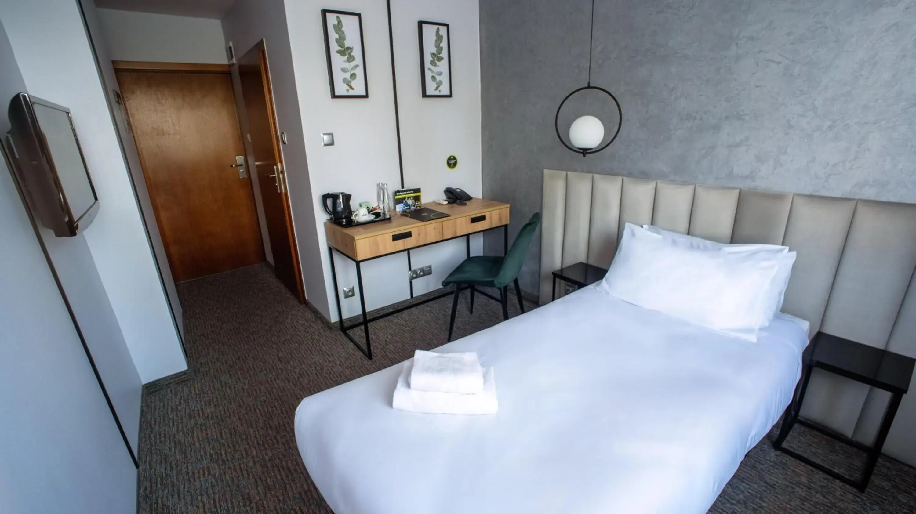 Single Room - single occupancy in B&B HOTEL Piotrków Trybunalski Single Room - single occupancy in B&B HOTEL Piotrków Trybunalski