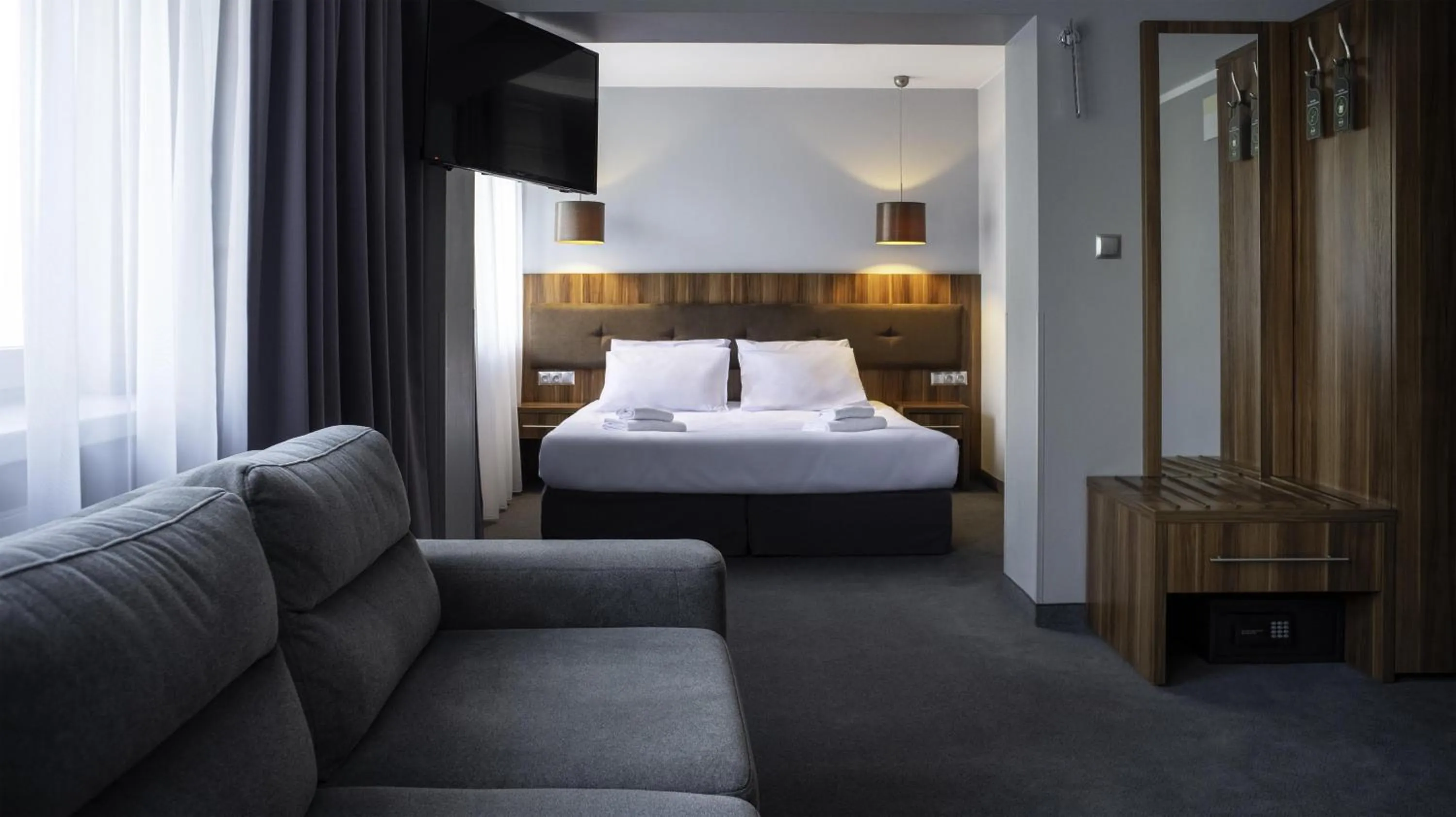 Photo of the whole room, Bed in B&B HOTEL Piotrków Trybunalski